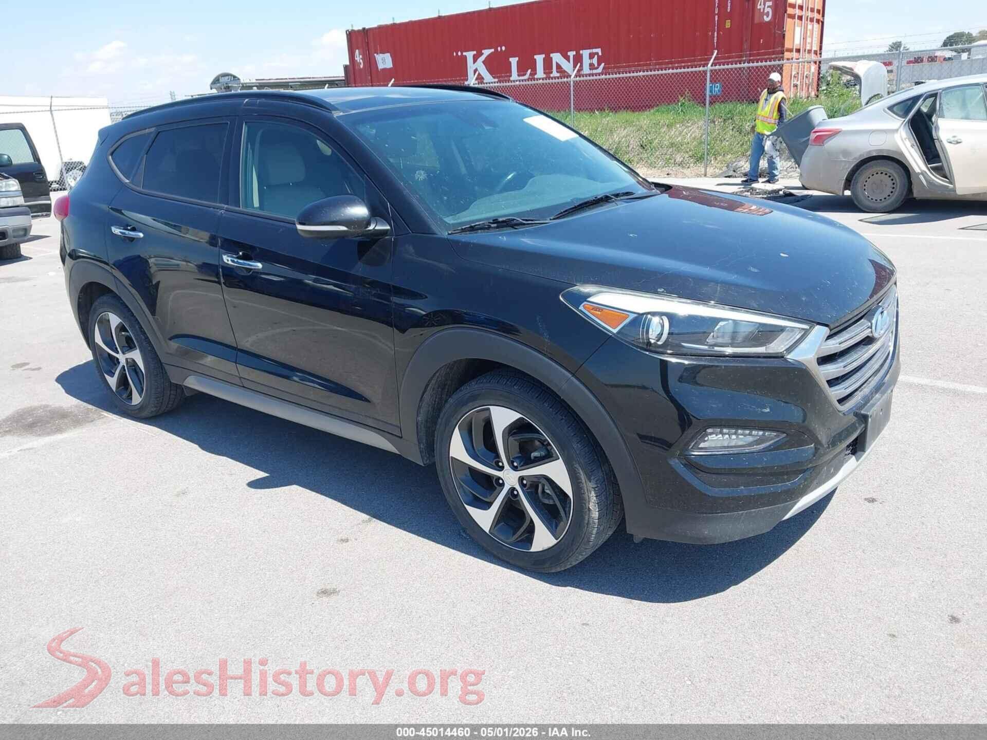 KM8J3CA26HU275885 2017 HYUNDAI TUCSON