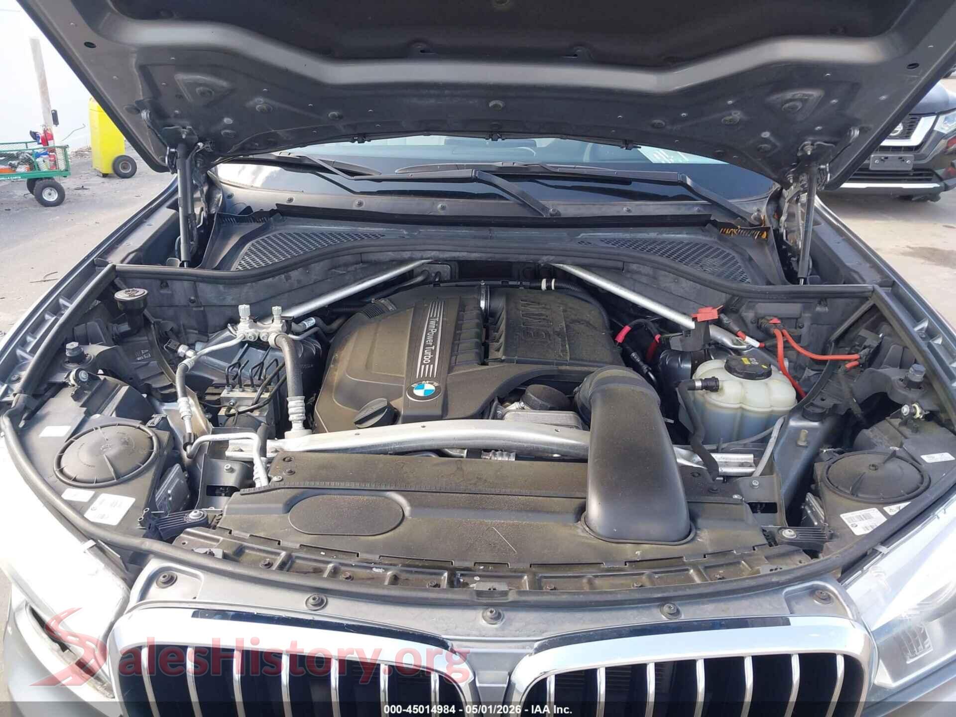 2018 BMW X5 VIN 5UXKR0C5XJL072554, interior dashboard