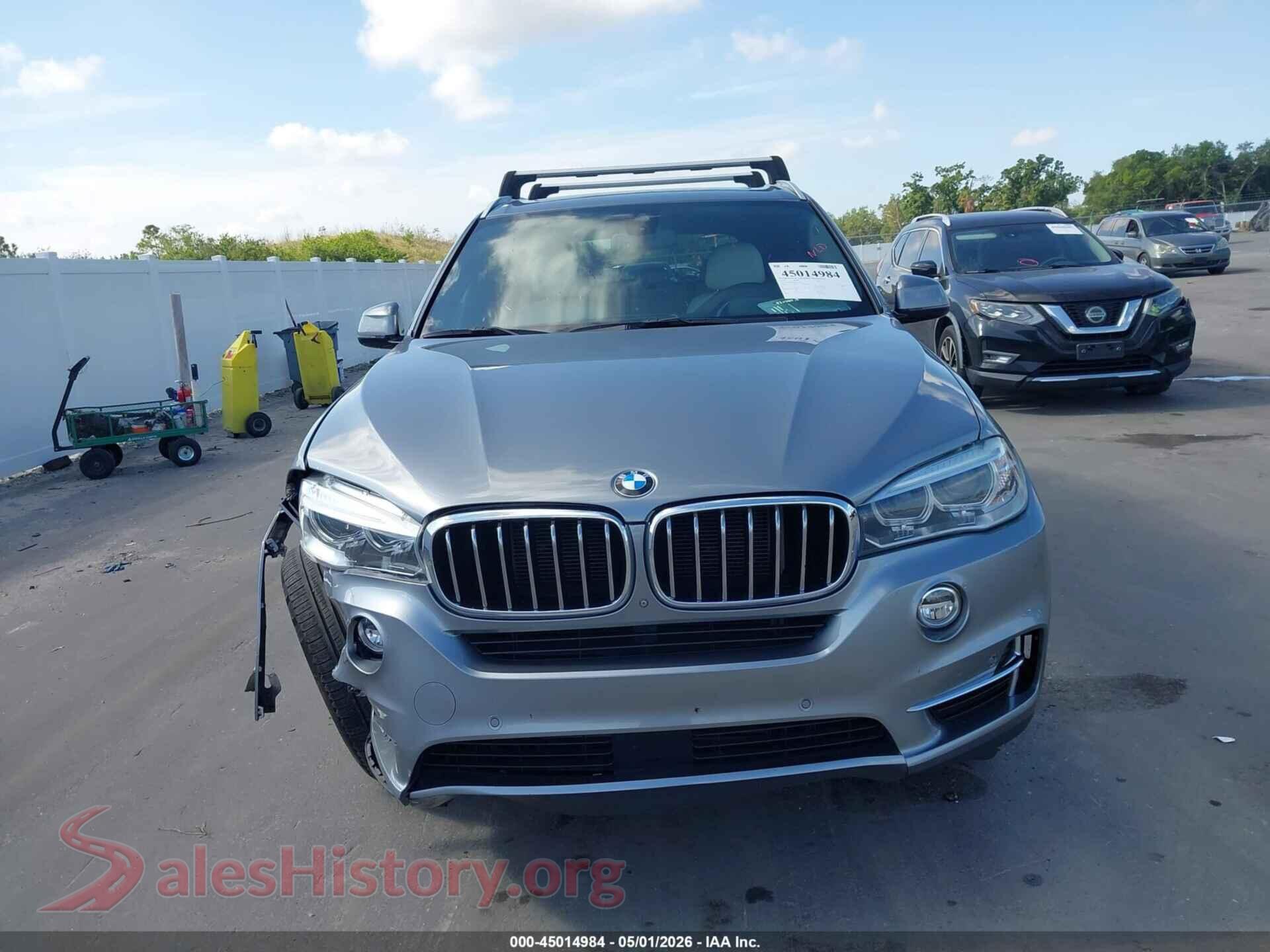 2018 BMW X5 VIN 5UXKR0C5XJL072554, damage close-up