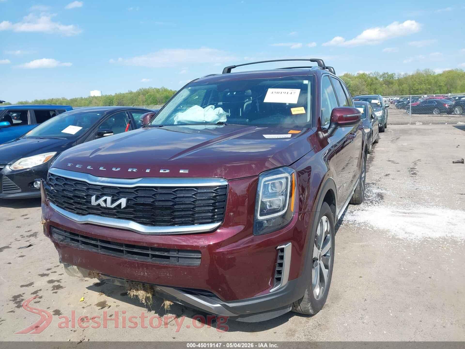 2022 KIA TELLURIDE VIN 5XYP3DHC3NG221153, front view