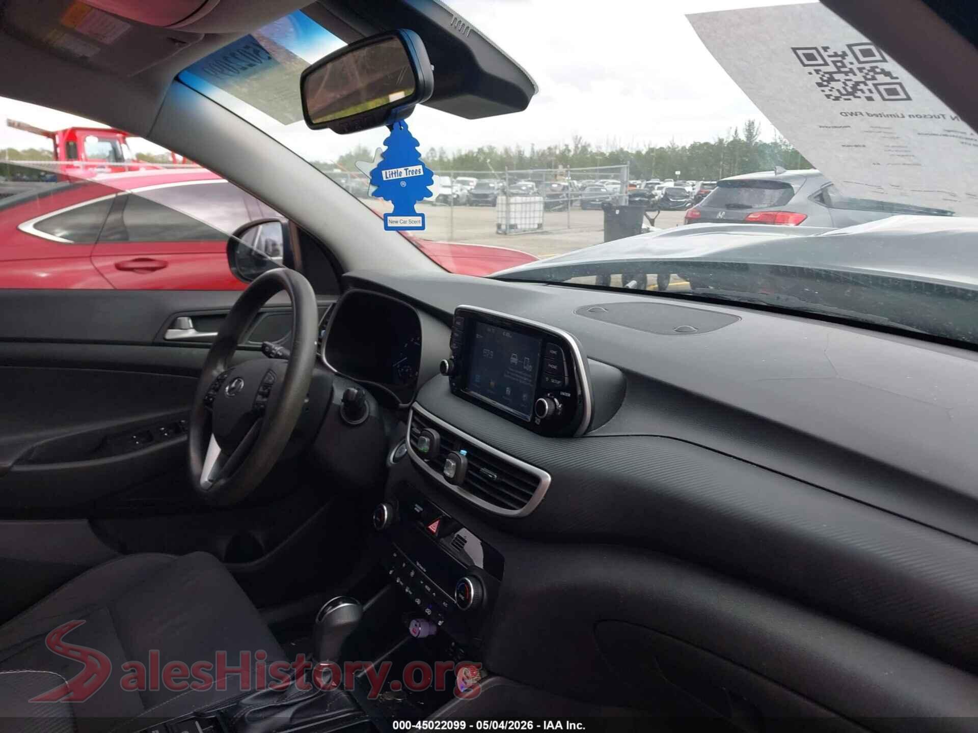 2019 HYUNDAI TUCSON VIN KM8J33AL0KU902628, rear view