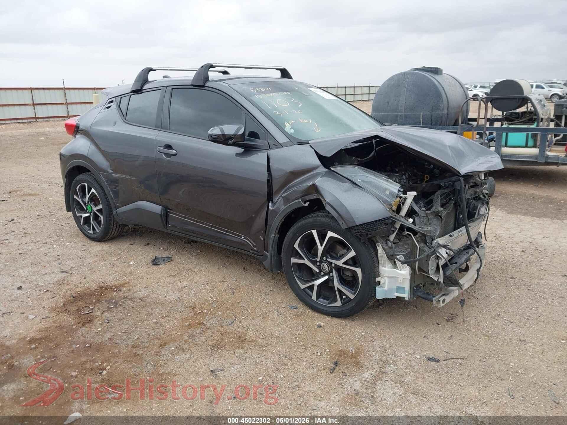NMTKHMBX3JR021103 2018 TOYOTA C-HR