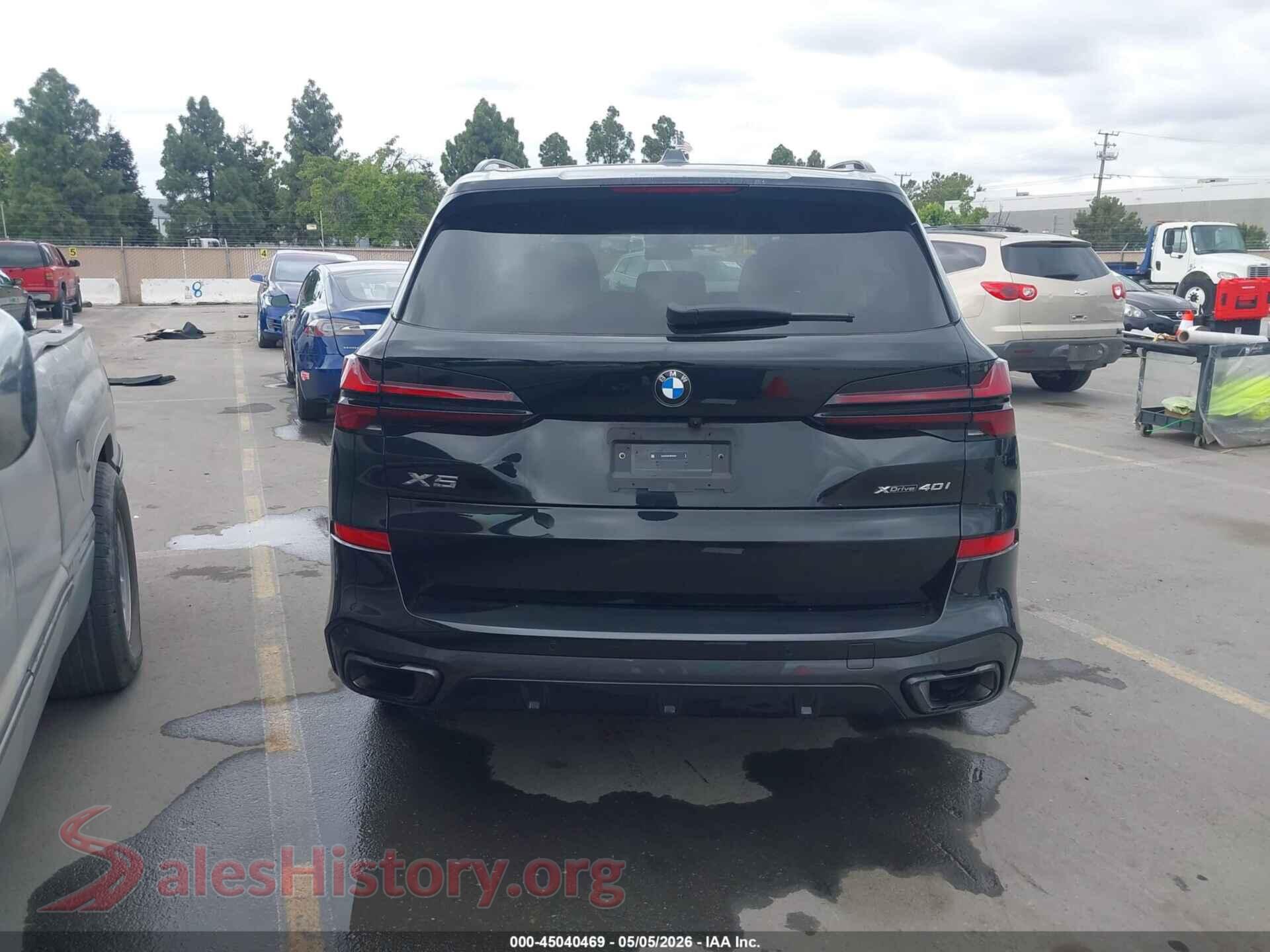 2025 BMW X5 VIN 5UX23EU07S9Y93921, auction photo 16
