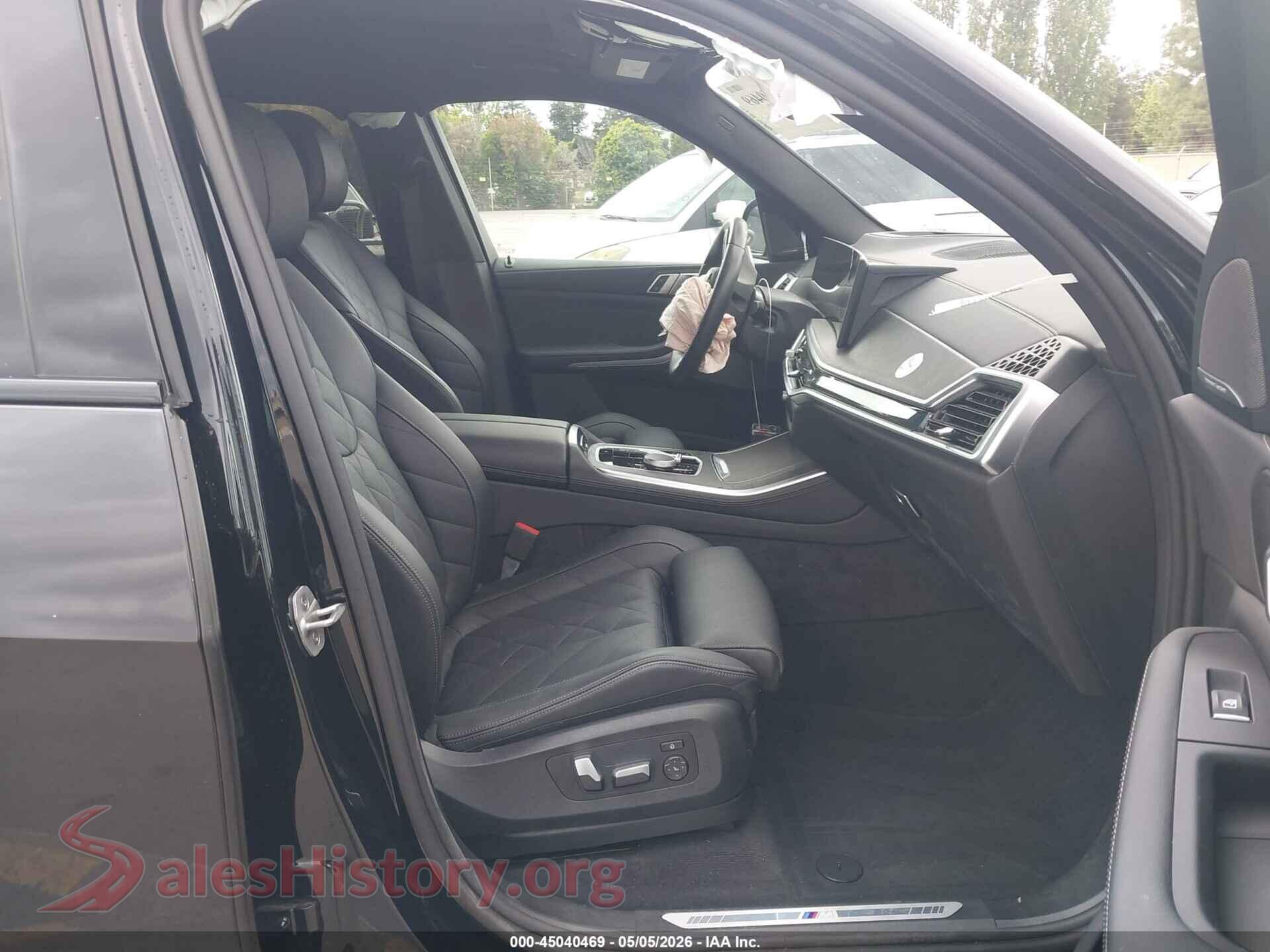 2025 BMW X5 VIN 5UX23EU07S9Y93921, rear view