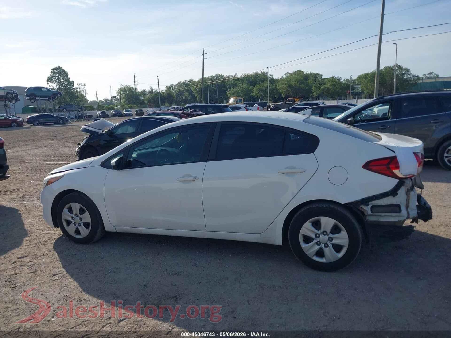 2017 KIA FORTE VIN 3KPFK4A7XHE097010, auction photo 14
