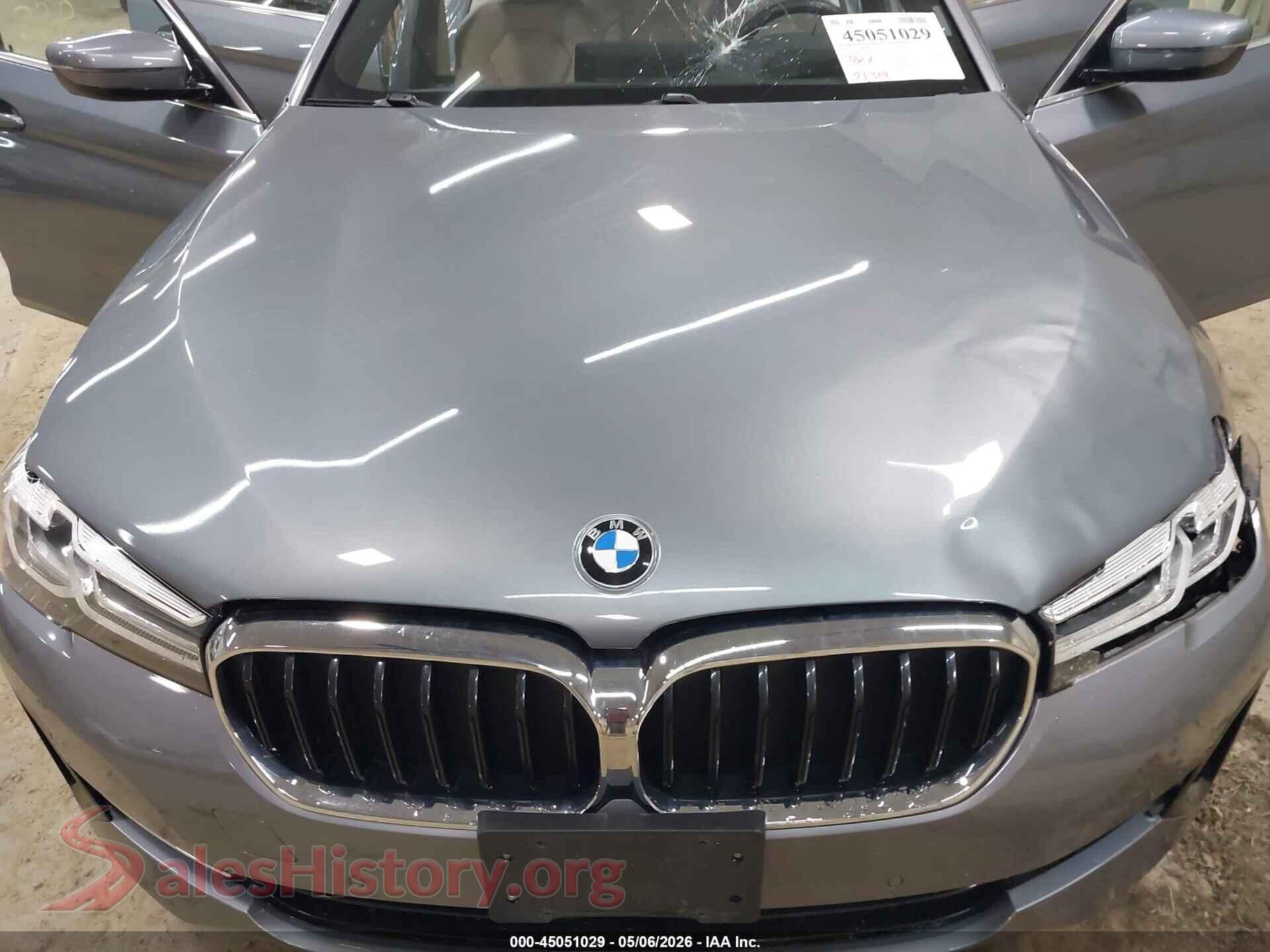 2022 BMW 530 VIN WBA13BJ06NWX44872, interior dashboard