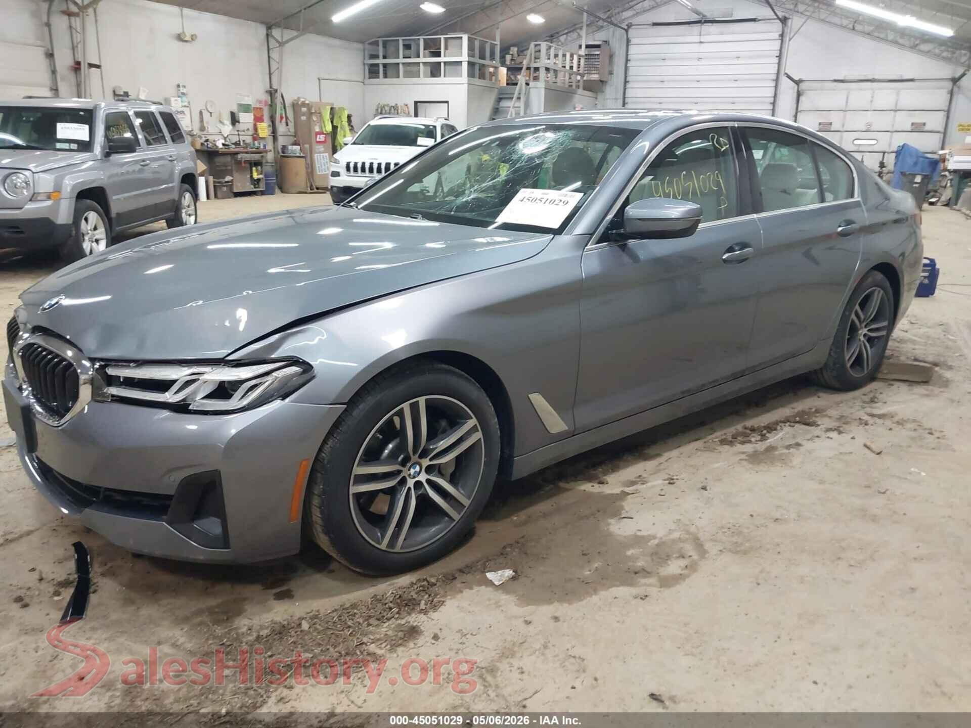 2022 BMW 530 VIN WBA13BJ06NWX44872, front view