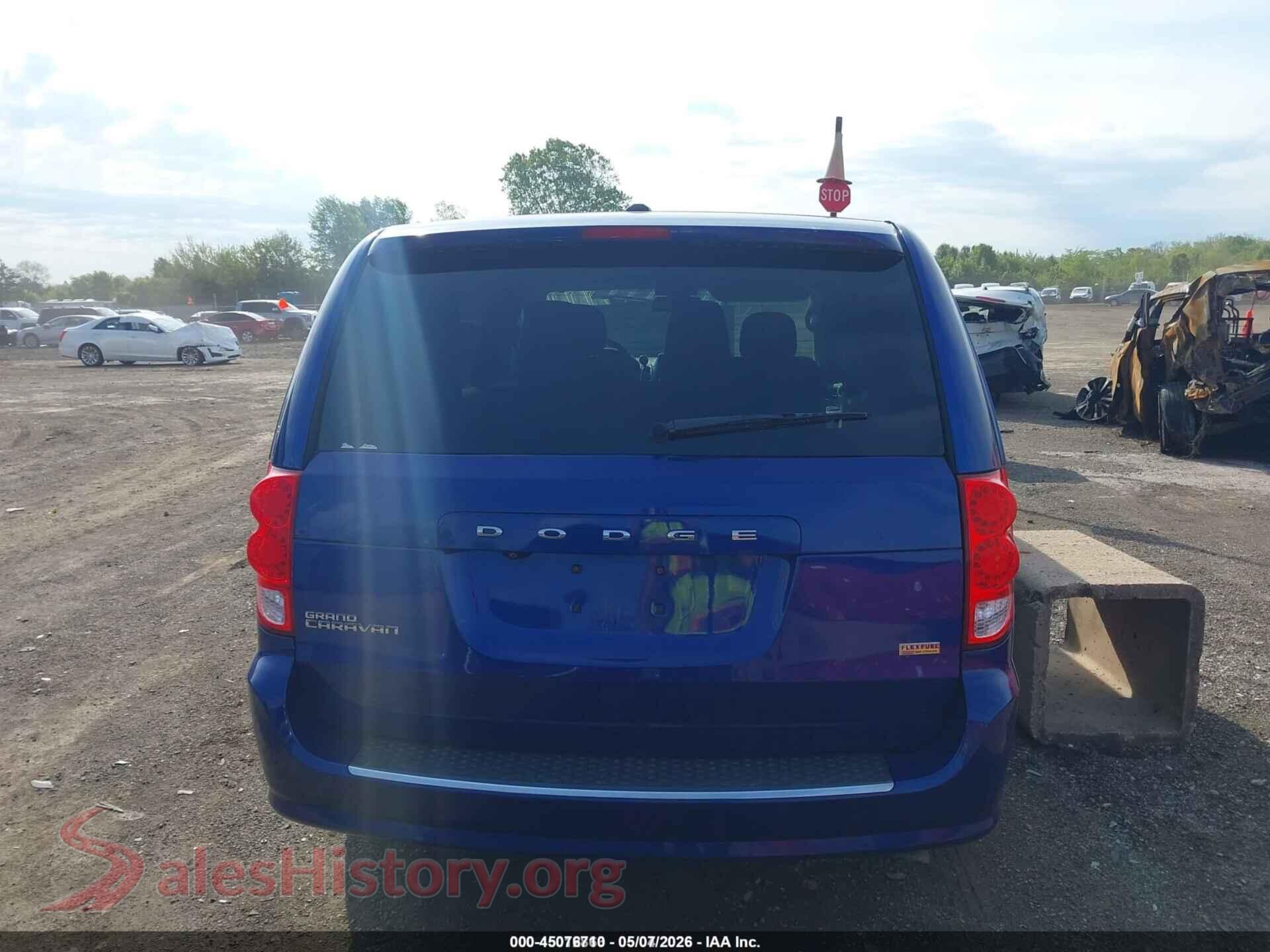 2018 DODGE GRAND CARAVAN VIN 2C4RDGBGXJR296585, auction photo 16