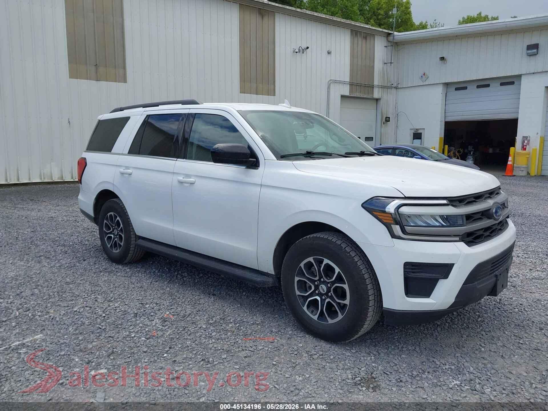 2022 FORD EXPEDITION VIN 1FMJU1GT3NEA04953, auction photo