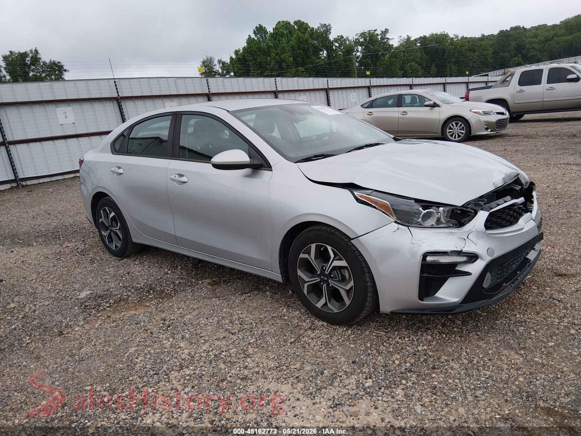 3KPF24AD8KE008421 2019 KIA FORTE