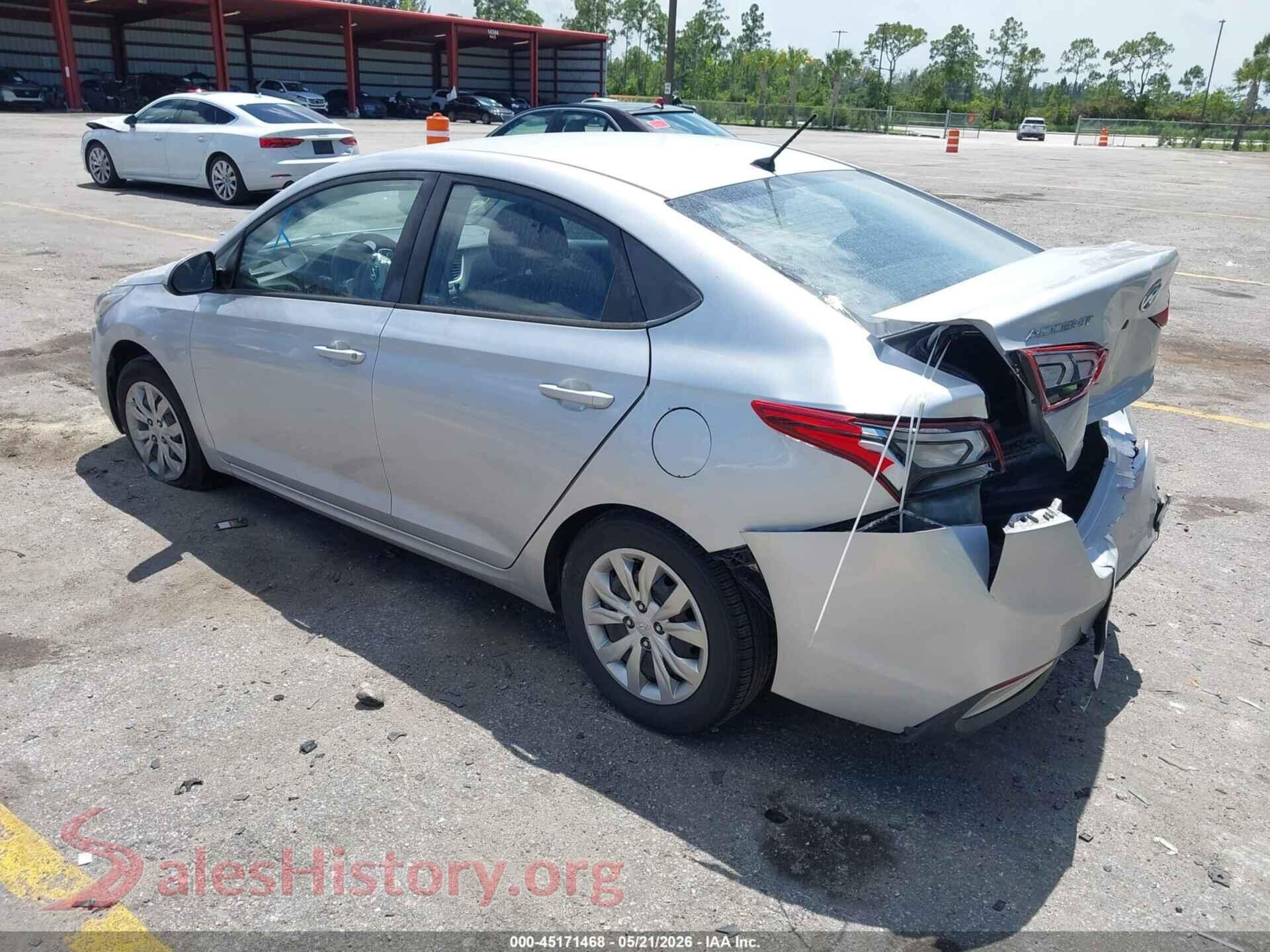 2019 HYUNDAI ACCENT VIN 3KPC24A3XKE044833, driver side view