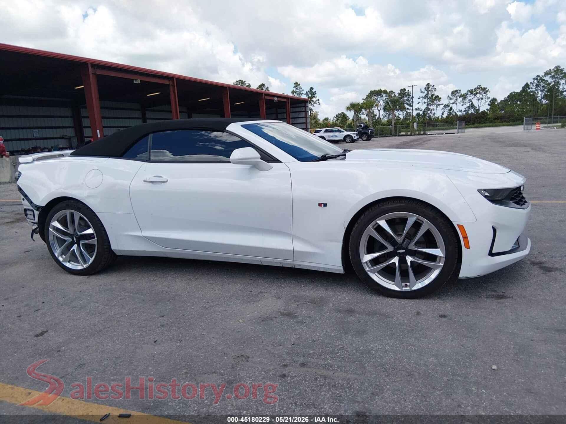 2020 CHEVROLET CAMARO VIN 1G1FB3DS9L0110379, auction photo 13
