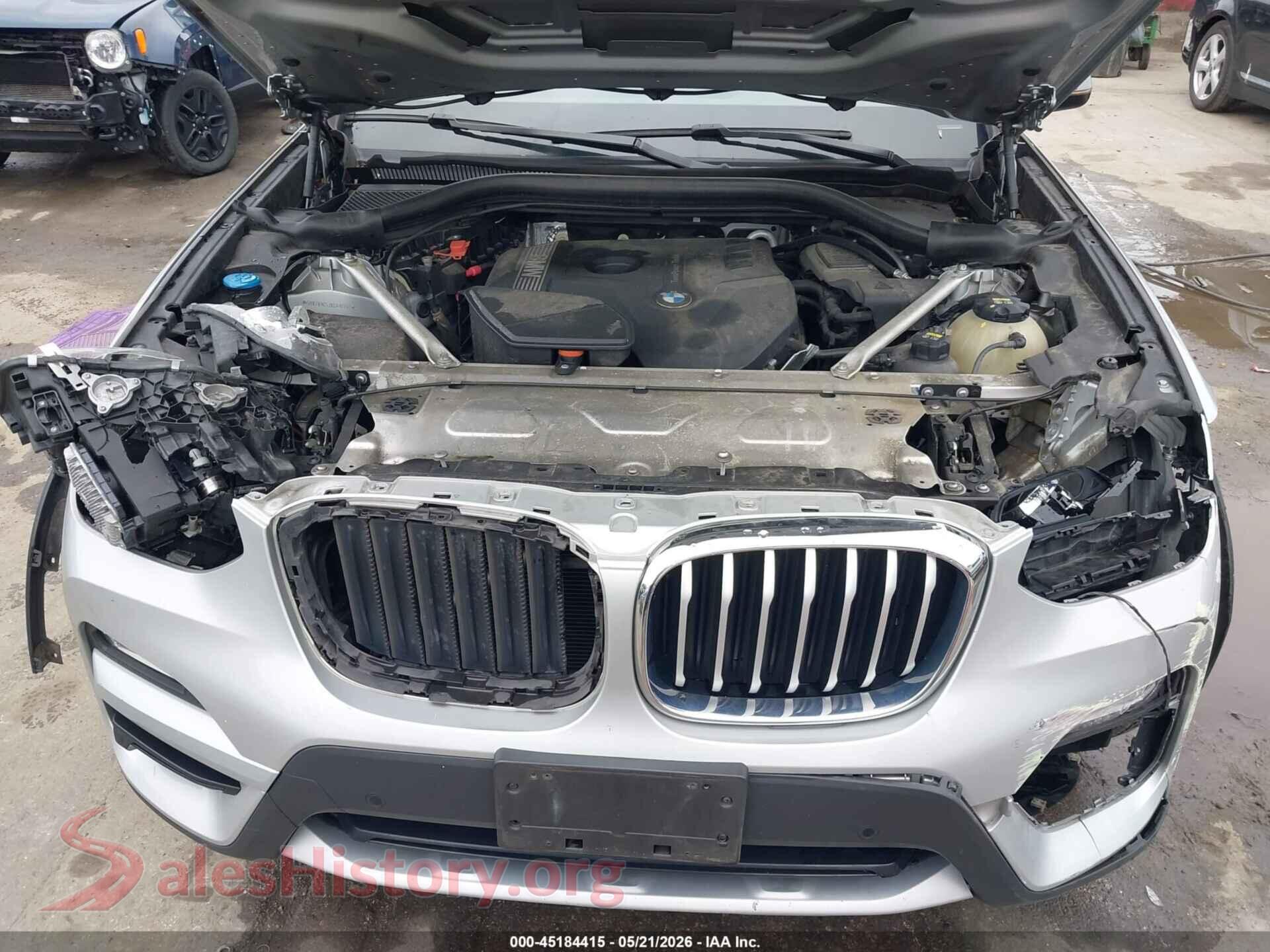 2019 BMW X3 VIN 5UXTR9C52KLD98748, interior dashboard