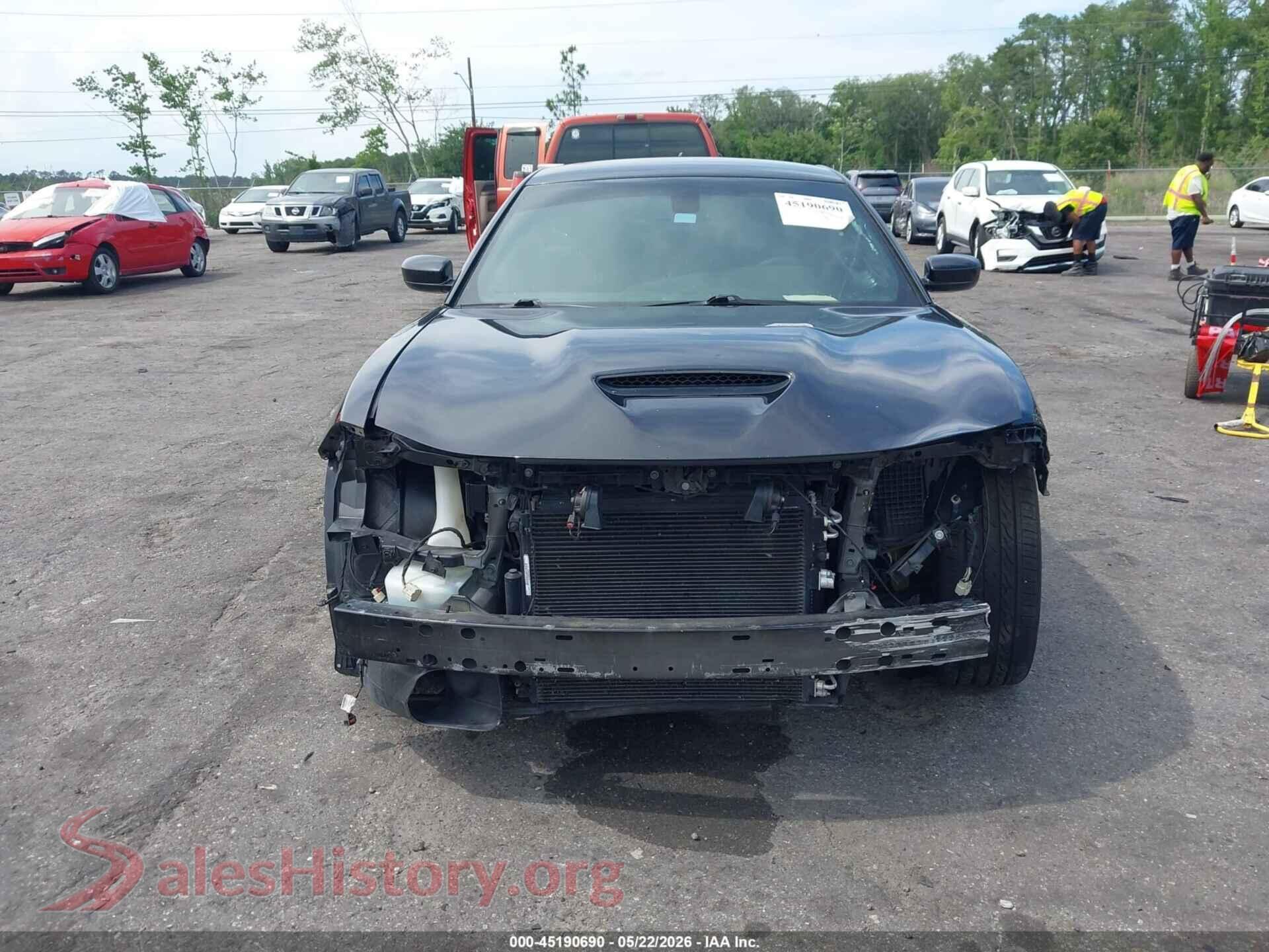 2018 DODGE CHARGER VIN 2C3CDXGJ7JH152433, damage close-up