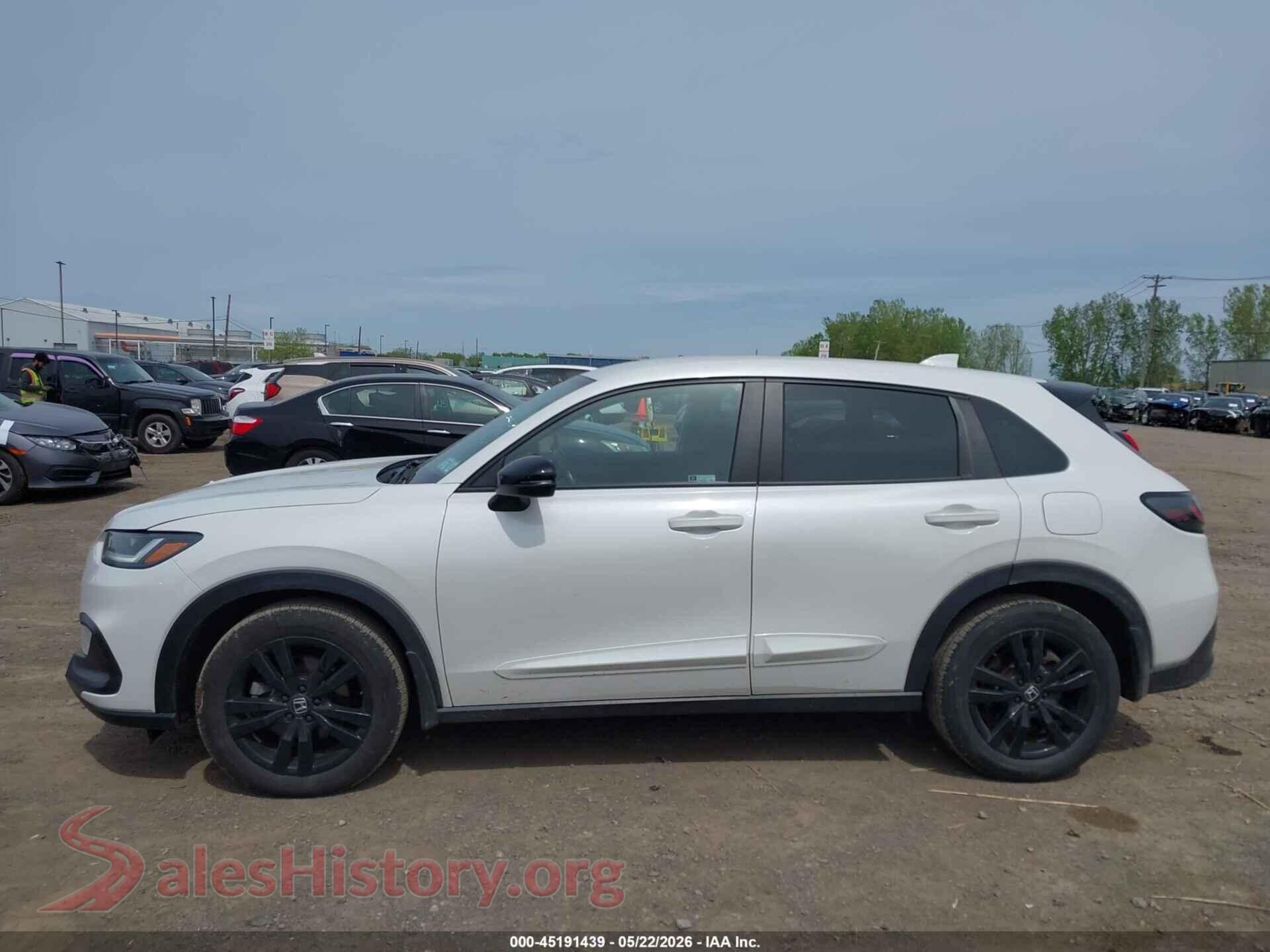 2026 HONDA HR-V VIN 3CZRZ2H59TM703780, auction photo 14