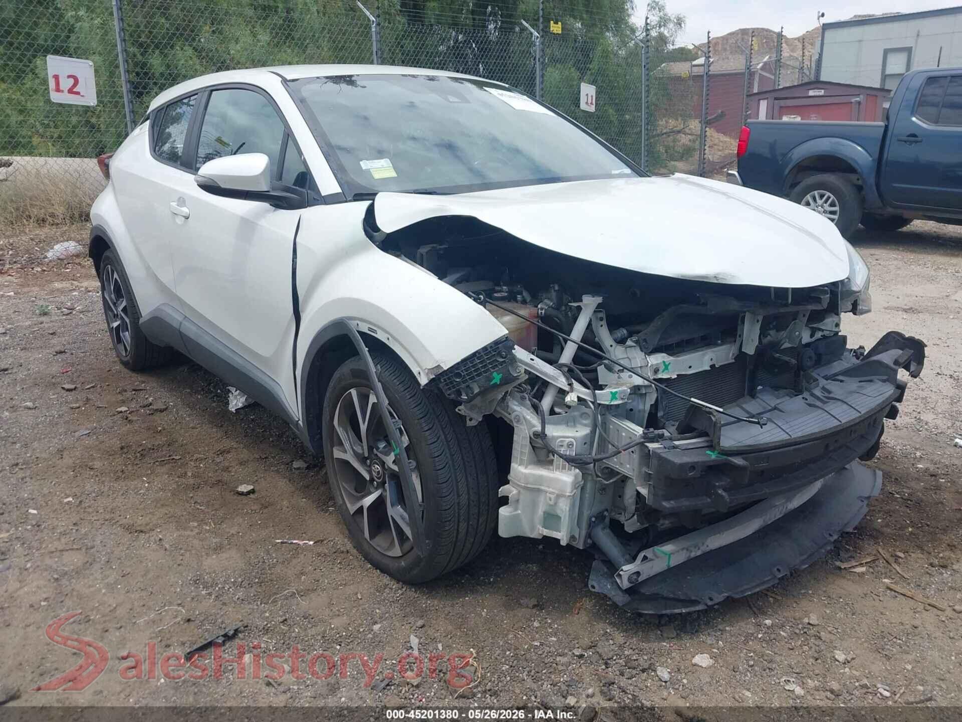 NMTKHMBX8JR028709 2018 TOYOTA C-HR