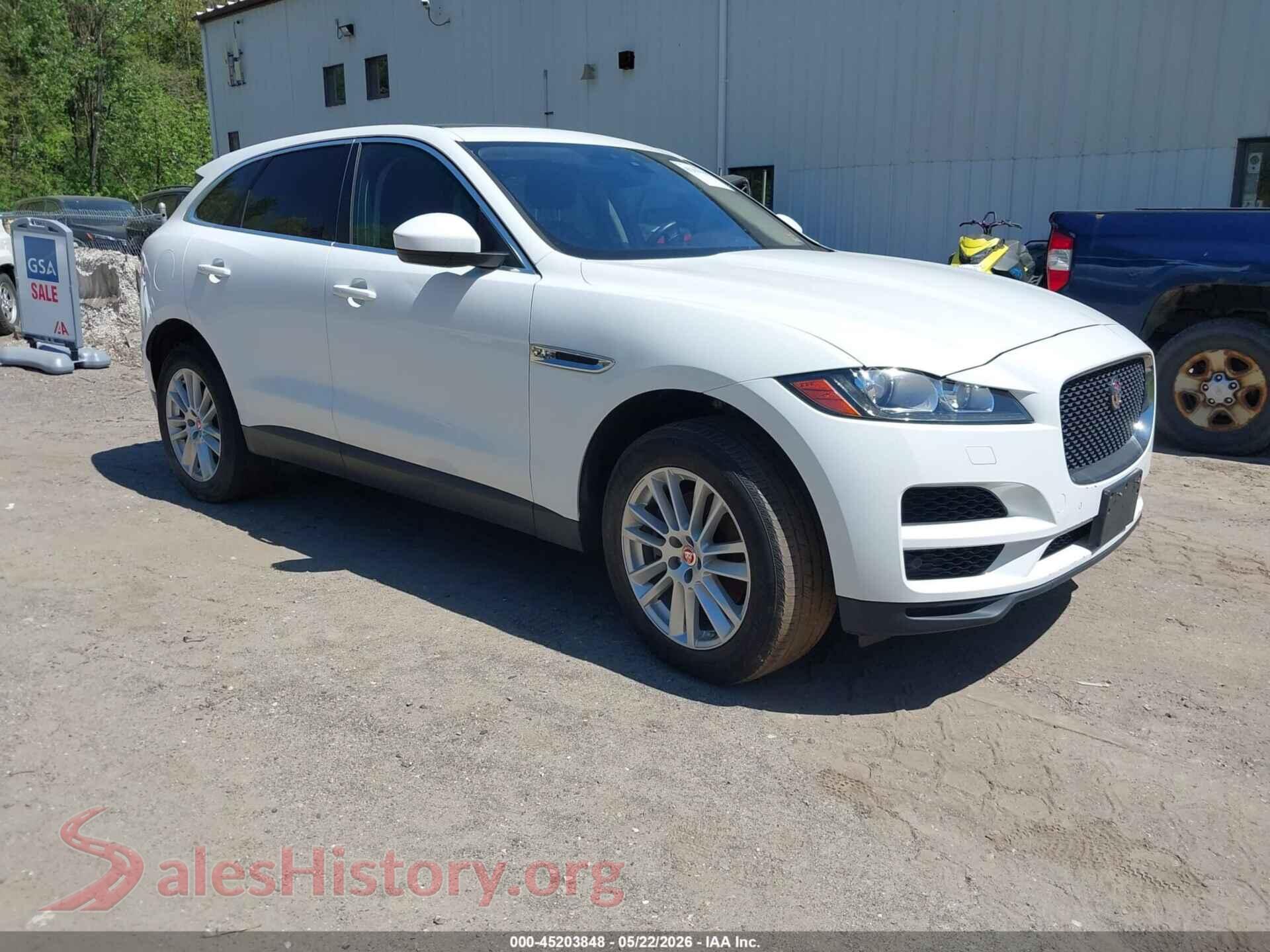 SADCK2GX1KA392865 2019 JAGUAR F-PACE