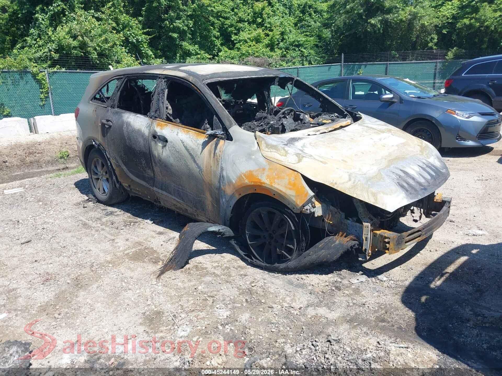 5XYPGDA3XKG562785 2019 KIA SORENTO