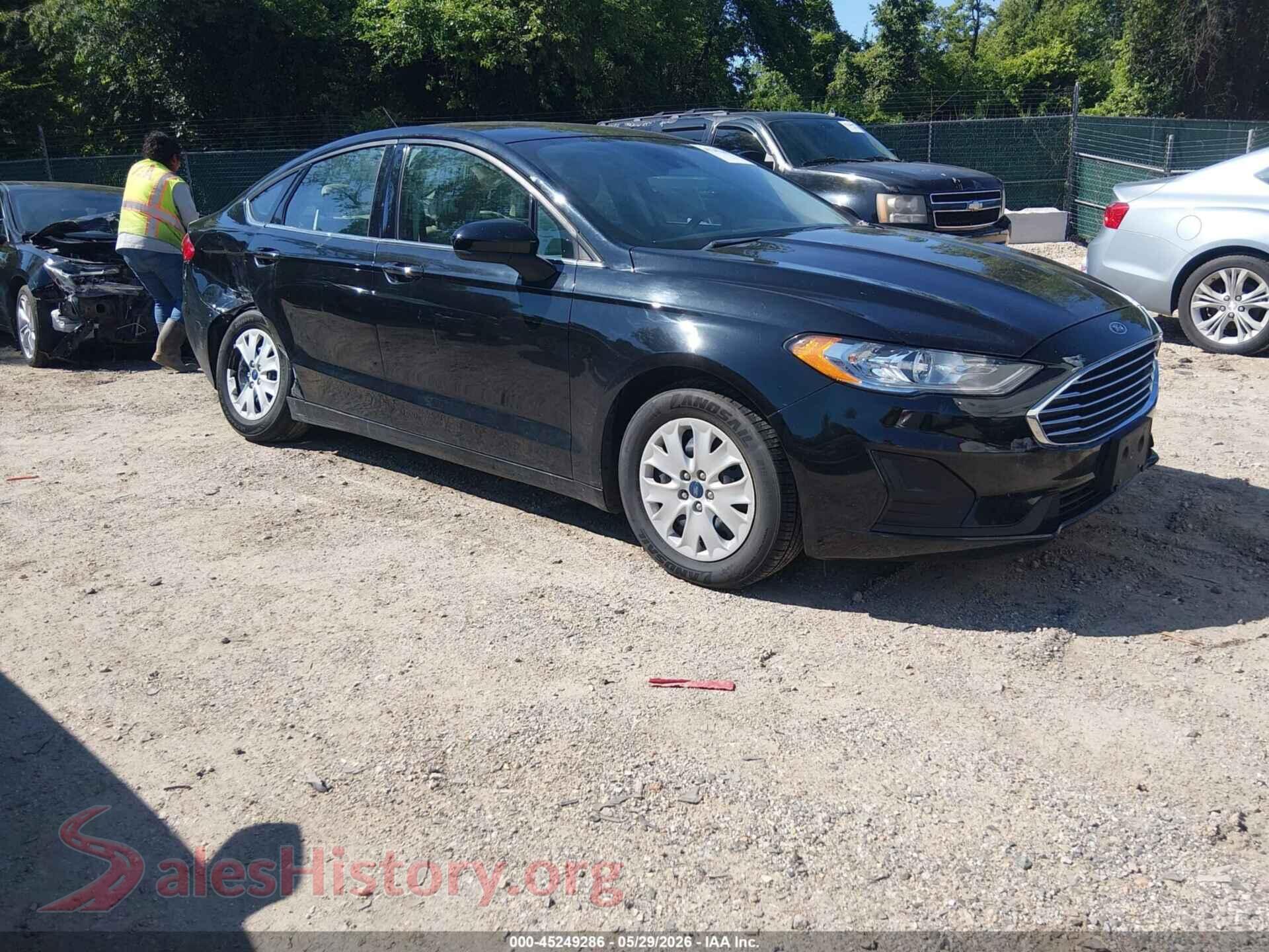 3FA6P0G79KR211148 2019 FORD FUSION