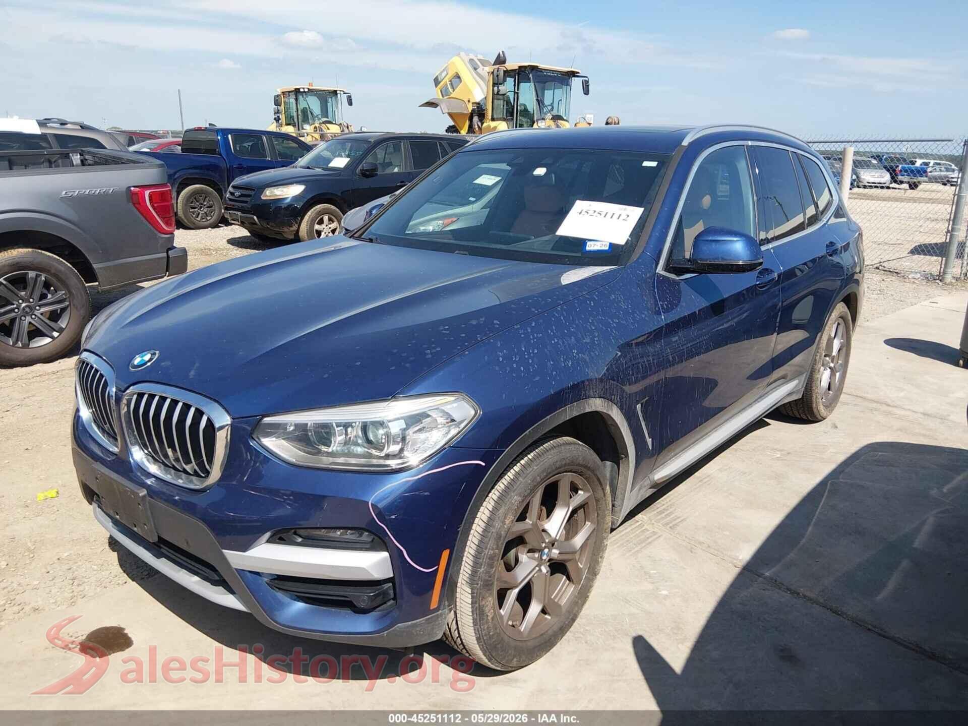 2020 BMW X3 VIN 5UXTY5C05LLT34475, front view