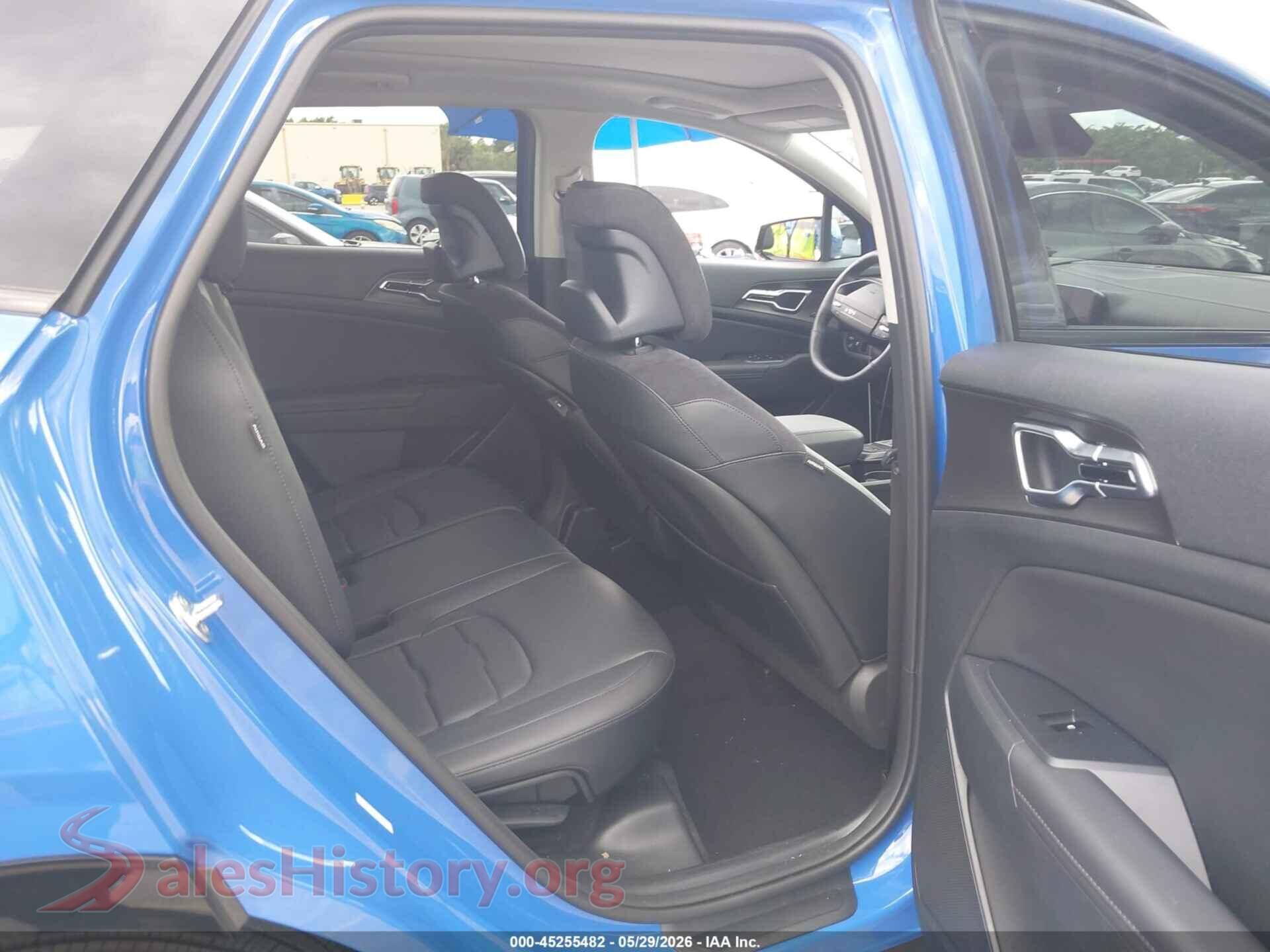 2026 KIA SPORTAGE VIN 5XYK53DF3TG382078, front passenger side