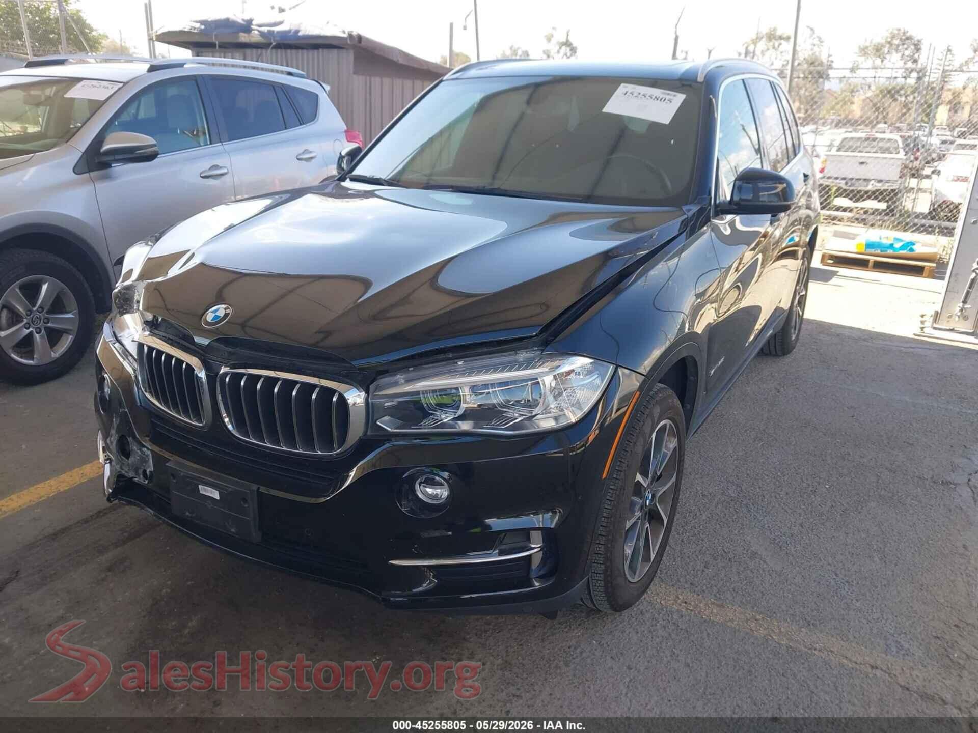 2018 BMW X5 VIN 5UXKR2C55J0Z17159, front view