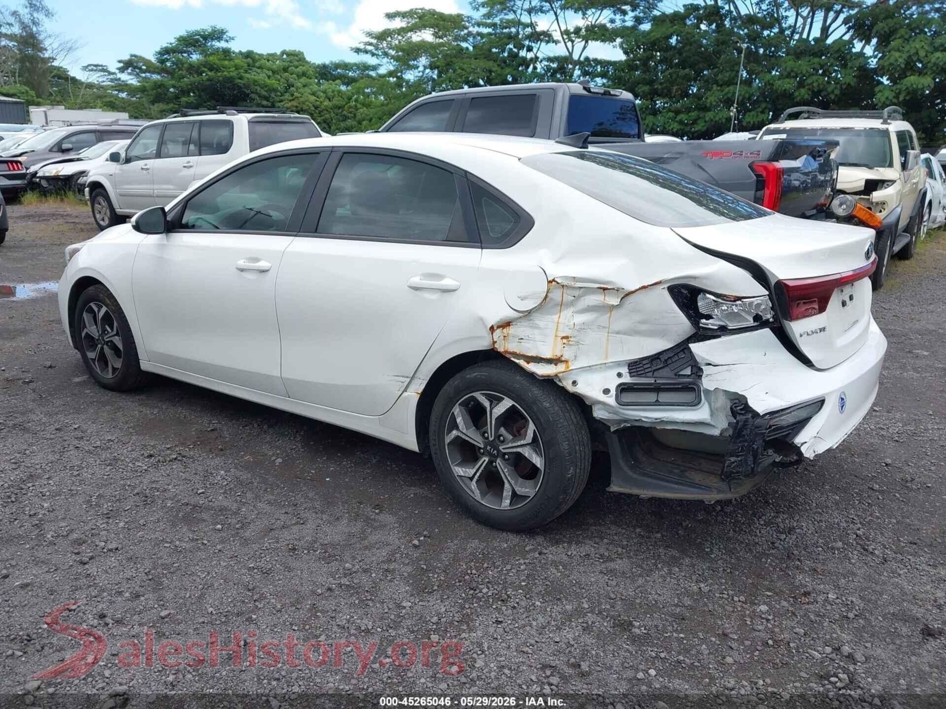 2021 KIA FORTE VIN 3KPF24AD0ME316363, driver side view