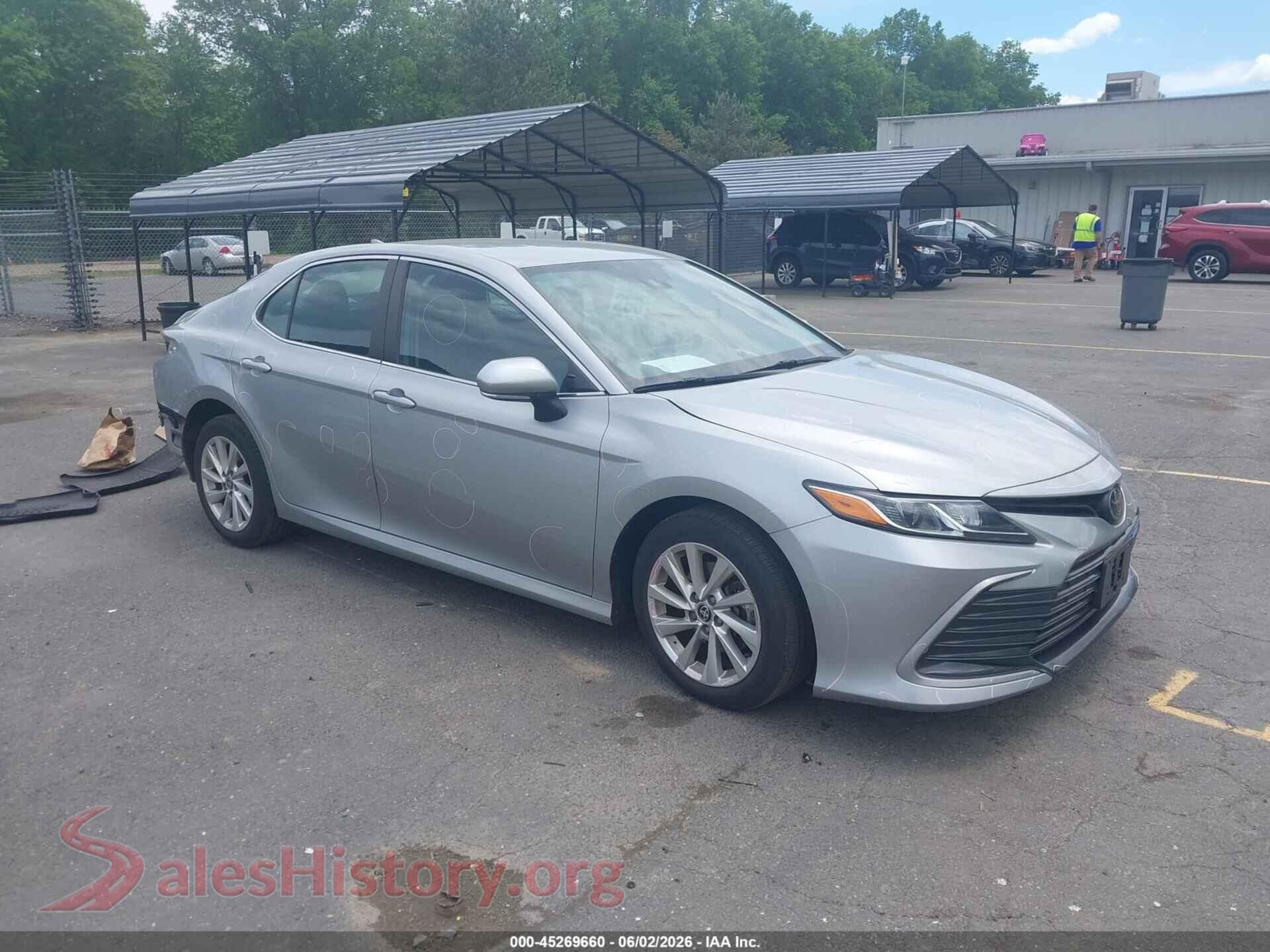 4T1R11BK9PU094662 2023 TOYOTA CAMRY