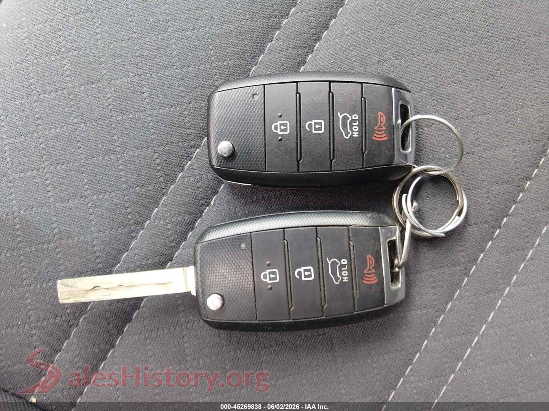 2019 KIA SORENTO VIN 5XYPGDA50KG446125, odometer mileage