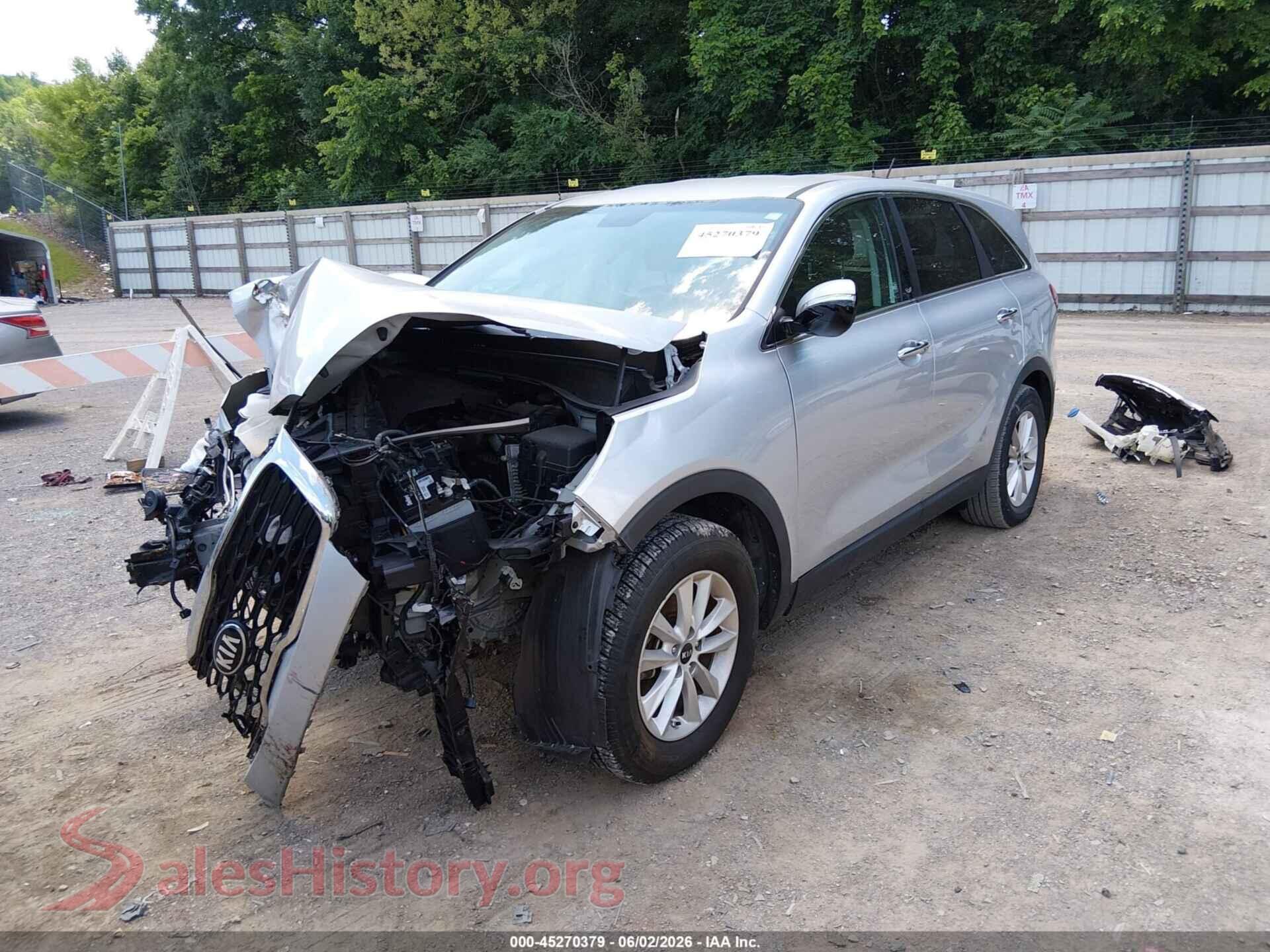 2019 KIA SORENTO VIN 5XYPG4A57KG474200, front view