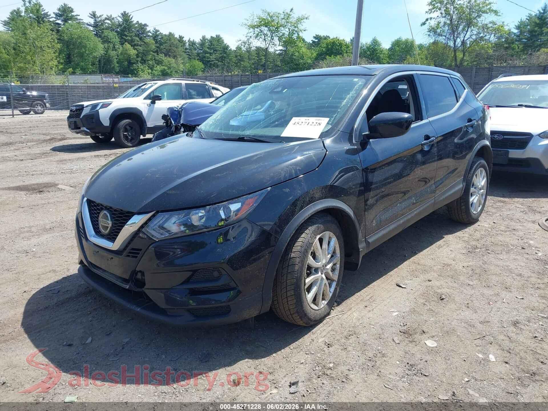 2022 NISSAN ROGUE SPORT VIN JN1BJ1AW5NW683304, front view