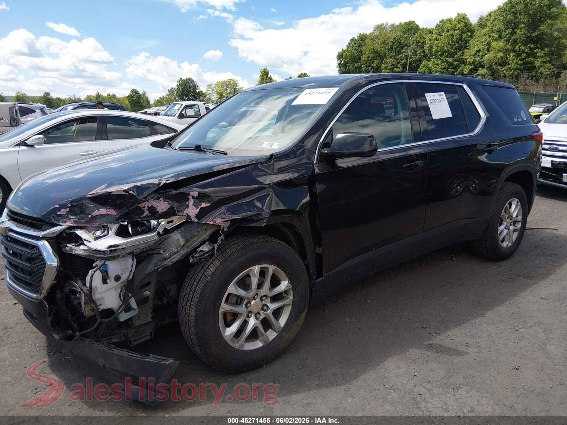 2019 CHEVROLET TRAVERSE VIN 1GNEVFKW3KJ302169, front view