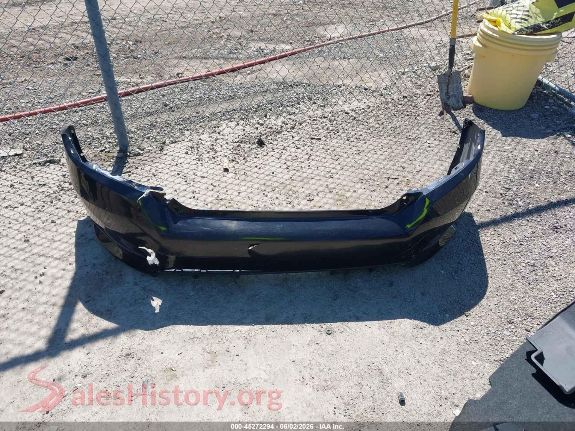 2020 HONDA CIVIC VIN 19XFC2F89LE025386, damage close-up