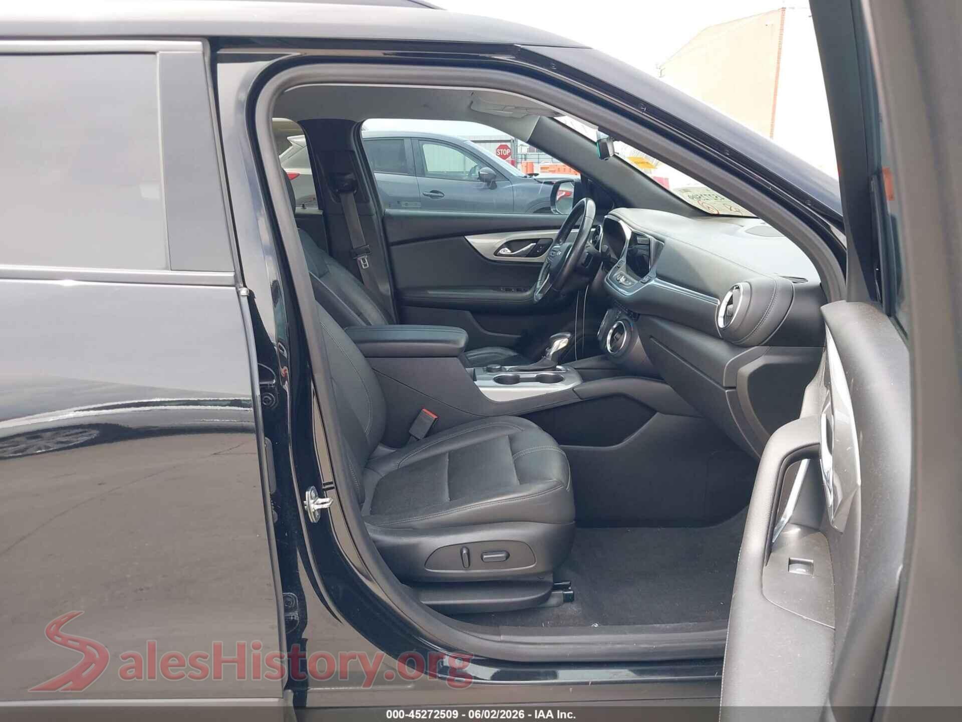 2020 CHEVROLET BLAZER VIN 3GNKBDRS9LS727916, rear view