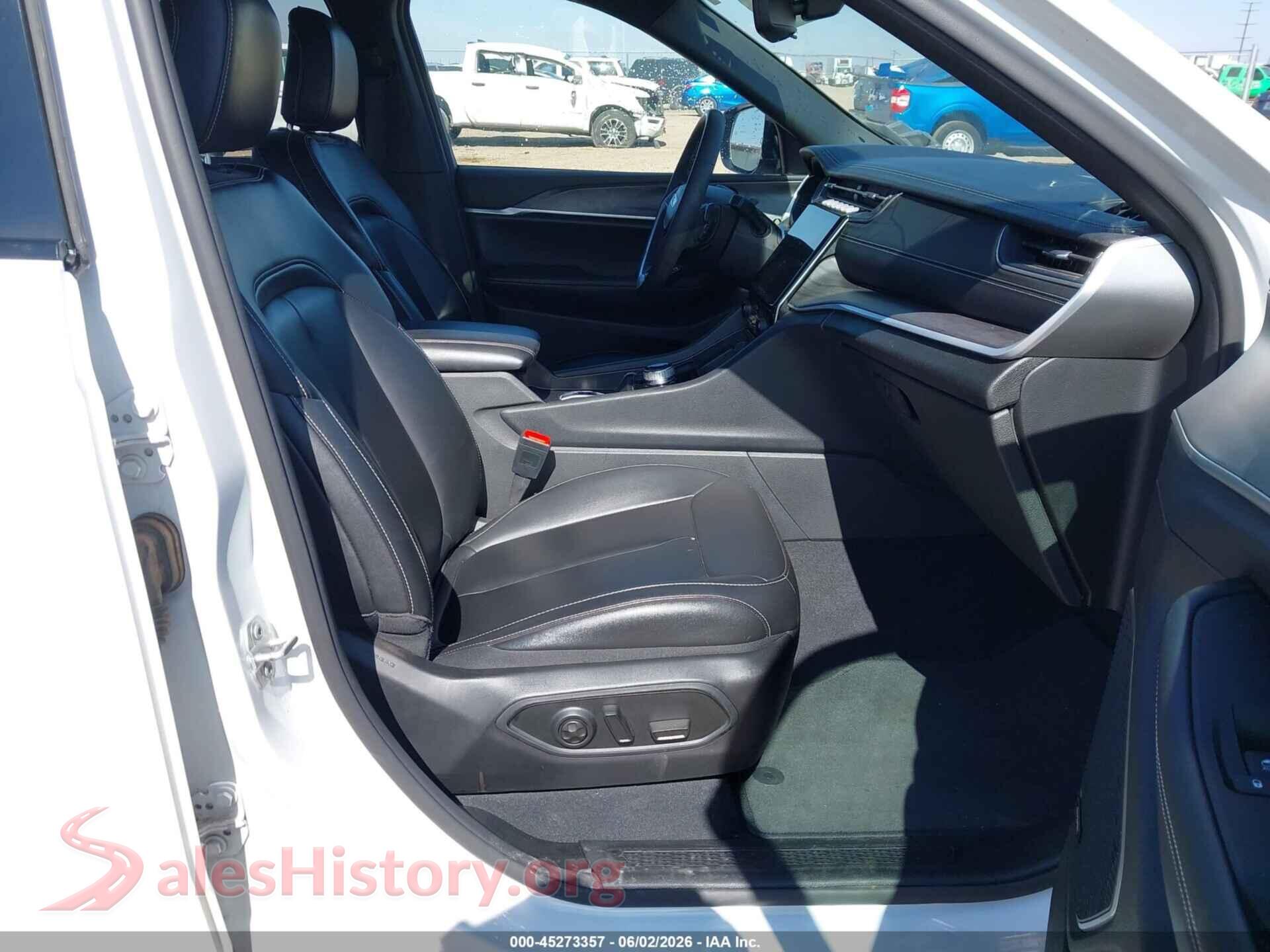2024 JEEP GRAND CHEROKEE 4XE VIN 1C4RJYB65RC181659, rear view
