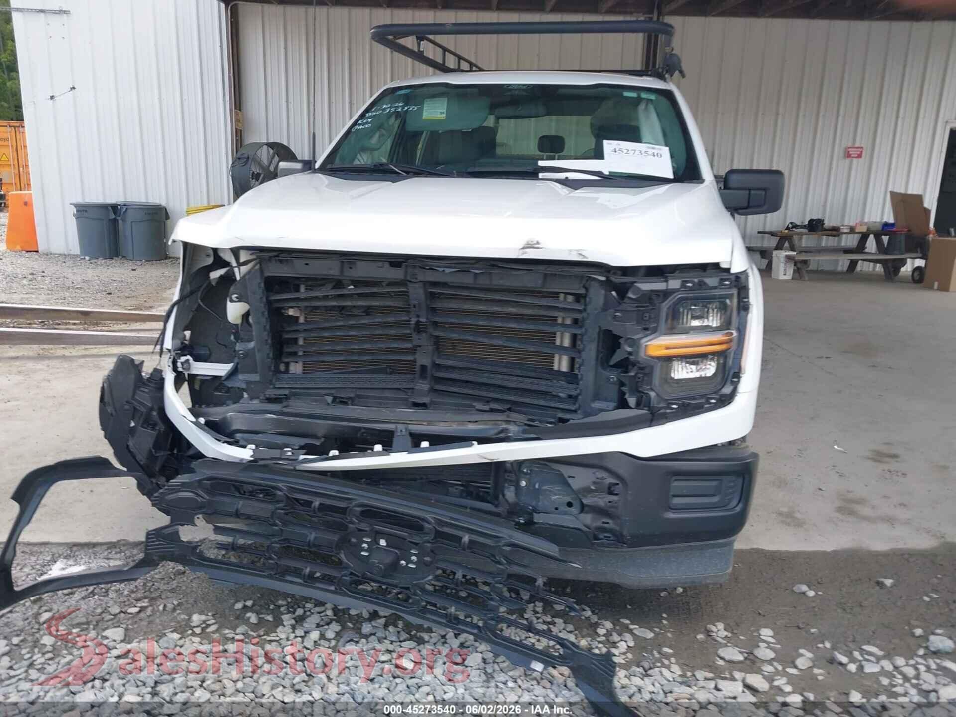 2025 FORD F-150 VIN 1FTEX1KP2SKD05782, damage close-up
