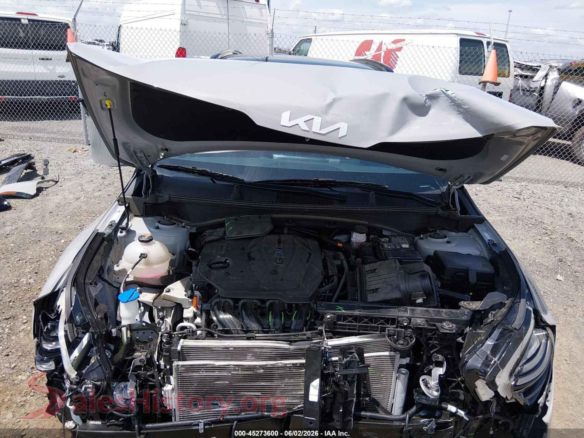 2025 KIA SPORTAGE VIN 5XYK53DF4SG239817, interior dashboard