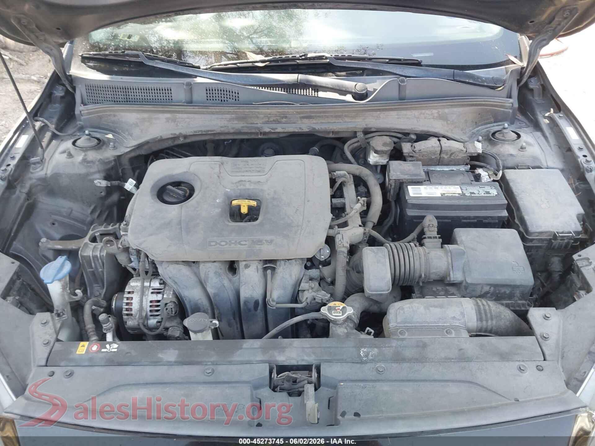 2019 KIA FORTE VIN 3KPF24AD8KE077805, interior dashboard