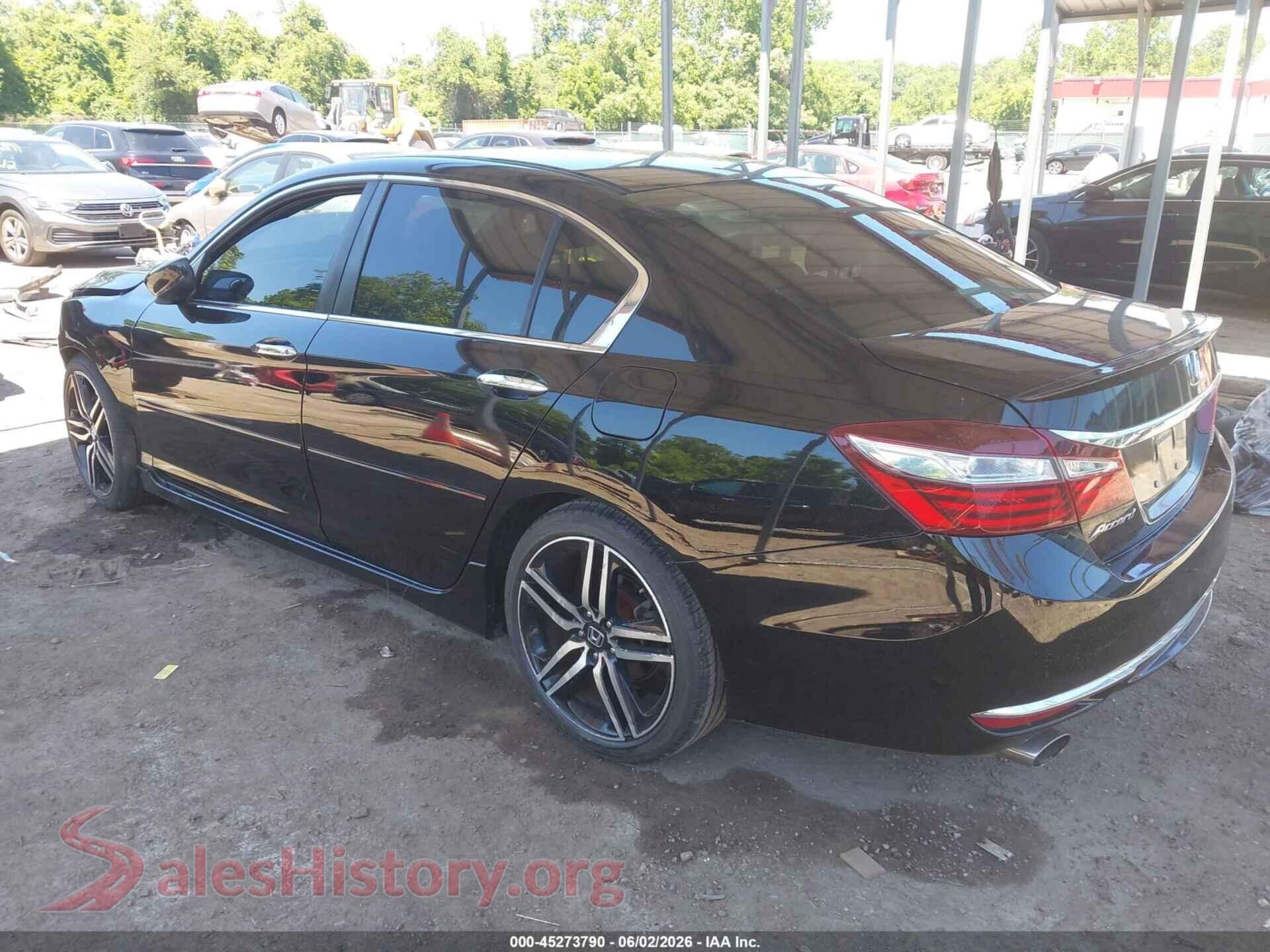 2017 HONDA ACCORD VIN 1HGCR2F62HA017139, driver side view
