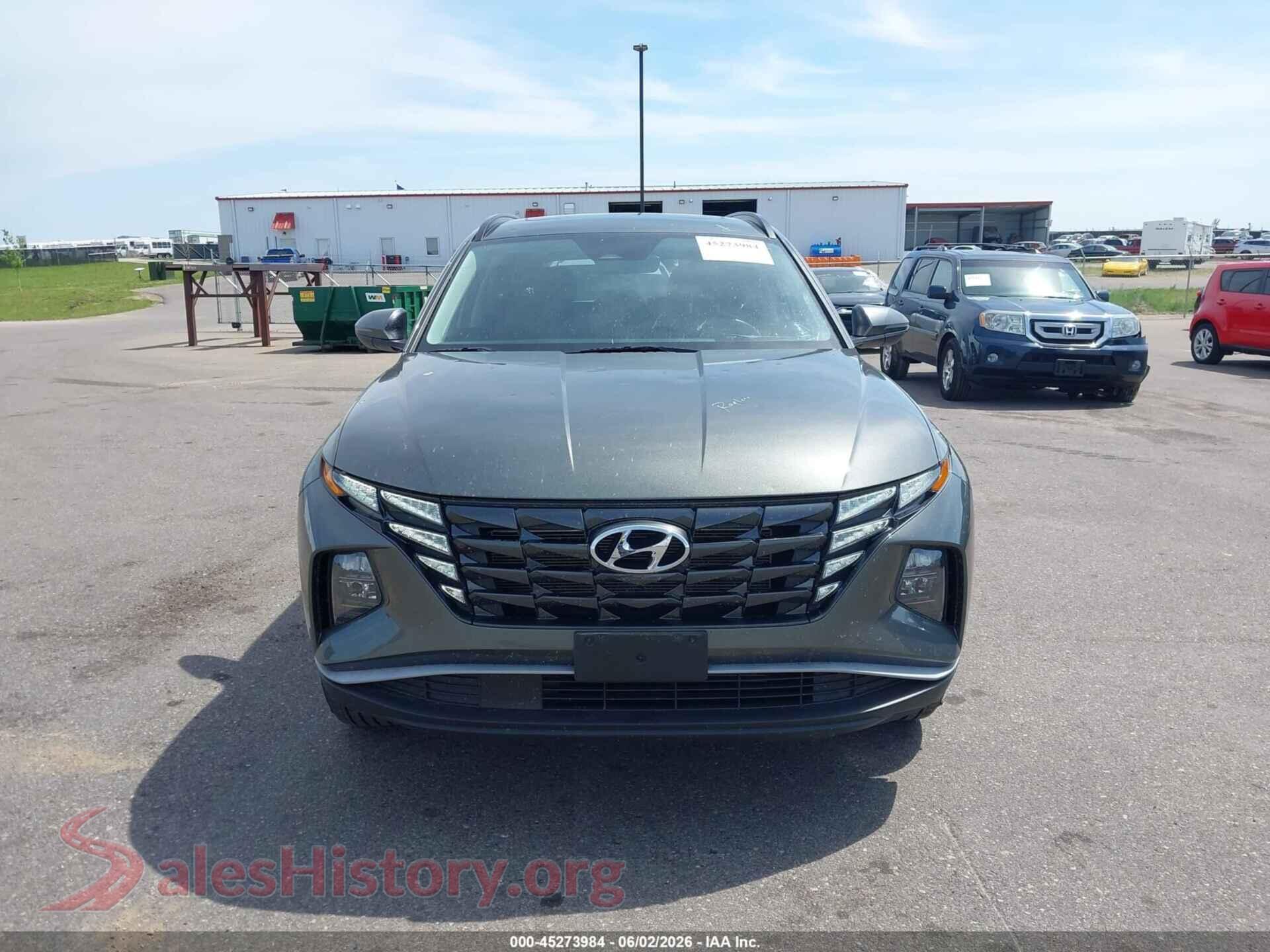 2023 HYUNDAI TUCSON VIN 5NMJFCAE4PH179023, damage close-up