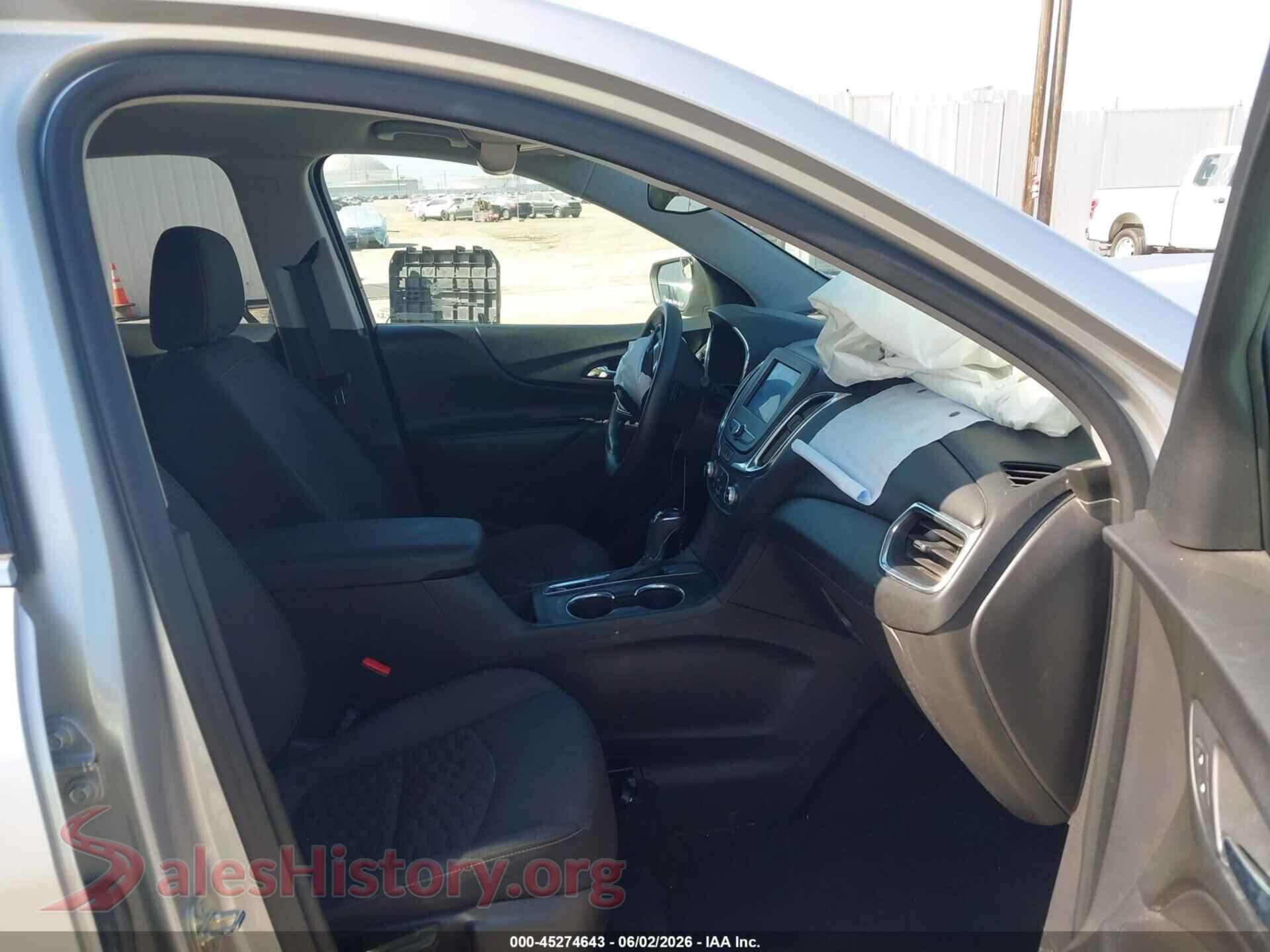 2020 CHEVROLET EQUINOX VIN 3GNAXKEV2LS679922, rear view