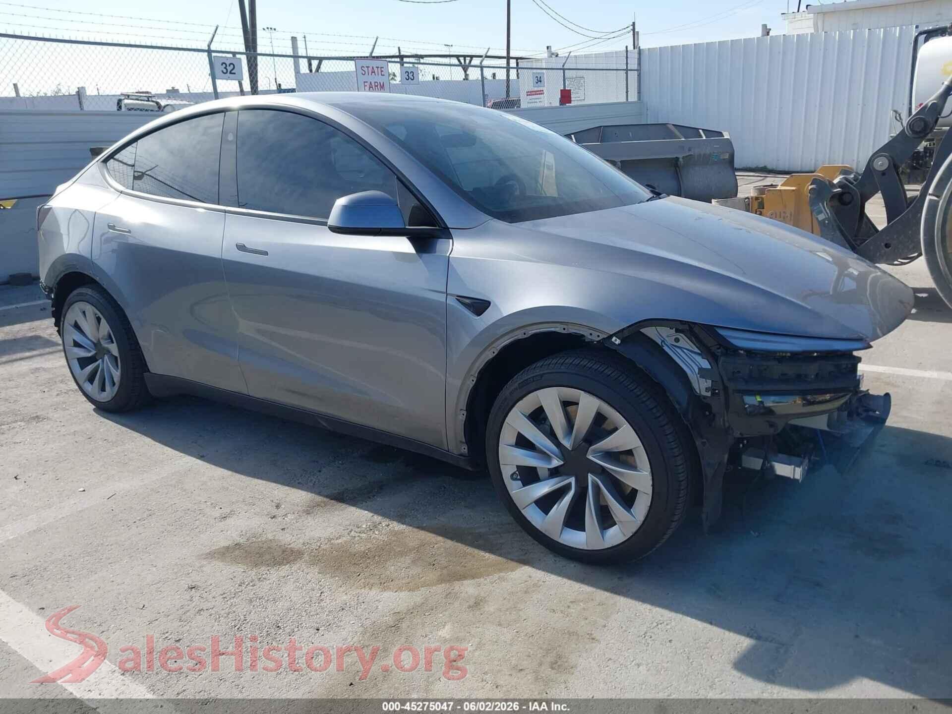 7SAYGDEE4TF354669 2026 TESLA MODEL Y
