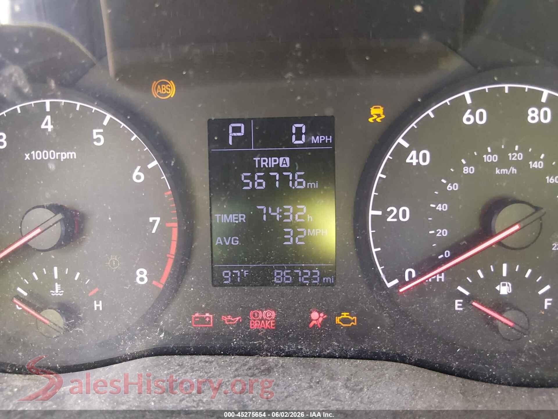 2019 HYUNDAI ACCENT VIN 3KPC24A37KE044918, damage close-up