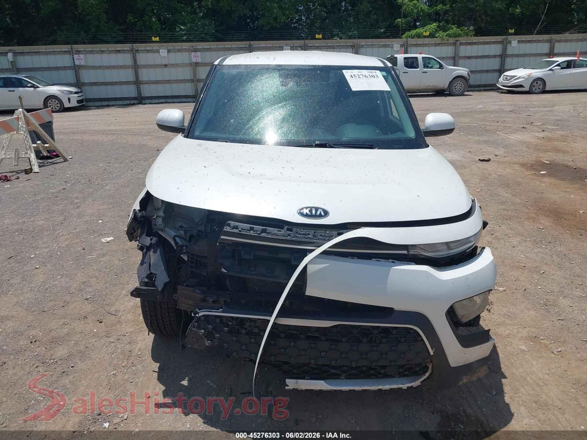 2020 KIA SOUL VIN KNDJ23AU6L7001683, damage close-up