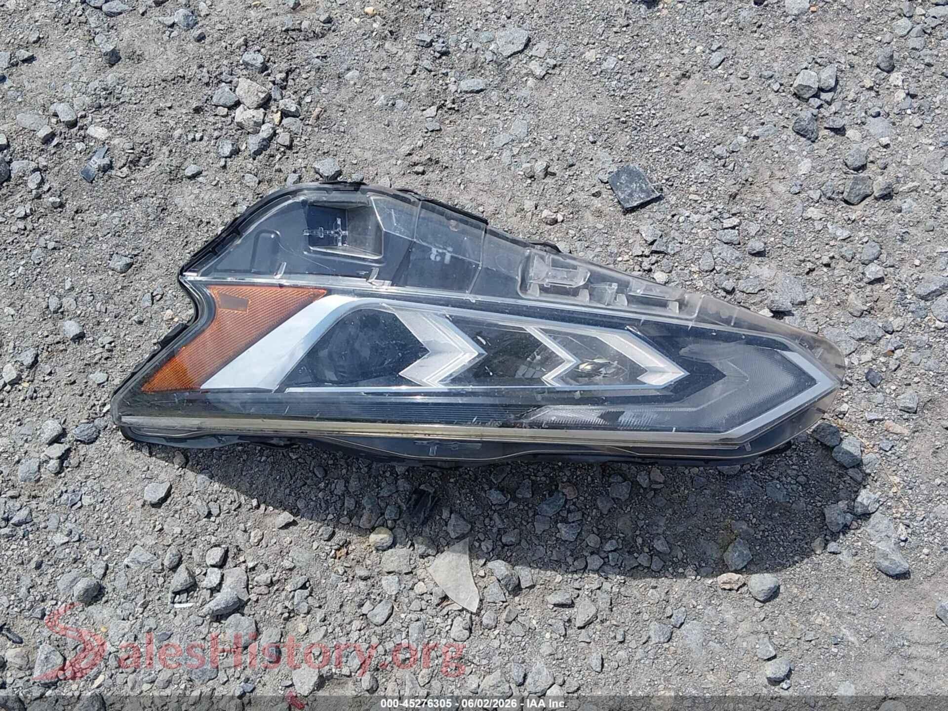 2020 NISSAN ALTIMA VIN 1N4BL4EVXLC154350, damage close-up