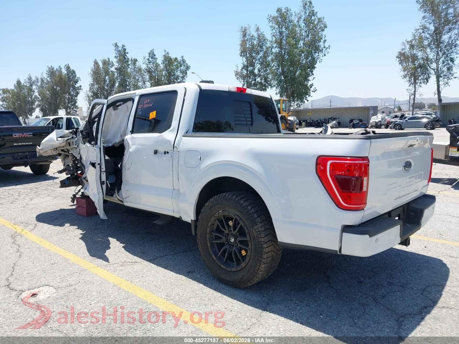 2021 FORD F-150 VIN 1FTEW1CP2MFA52705, driver side view