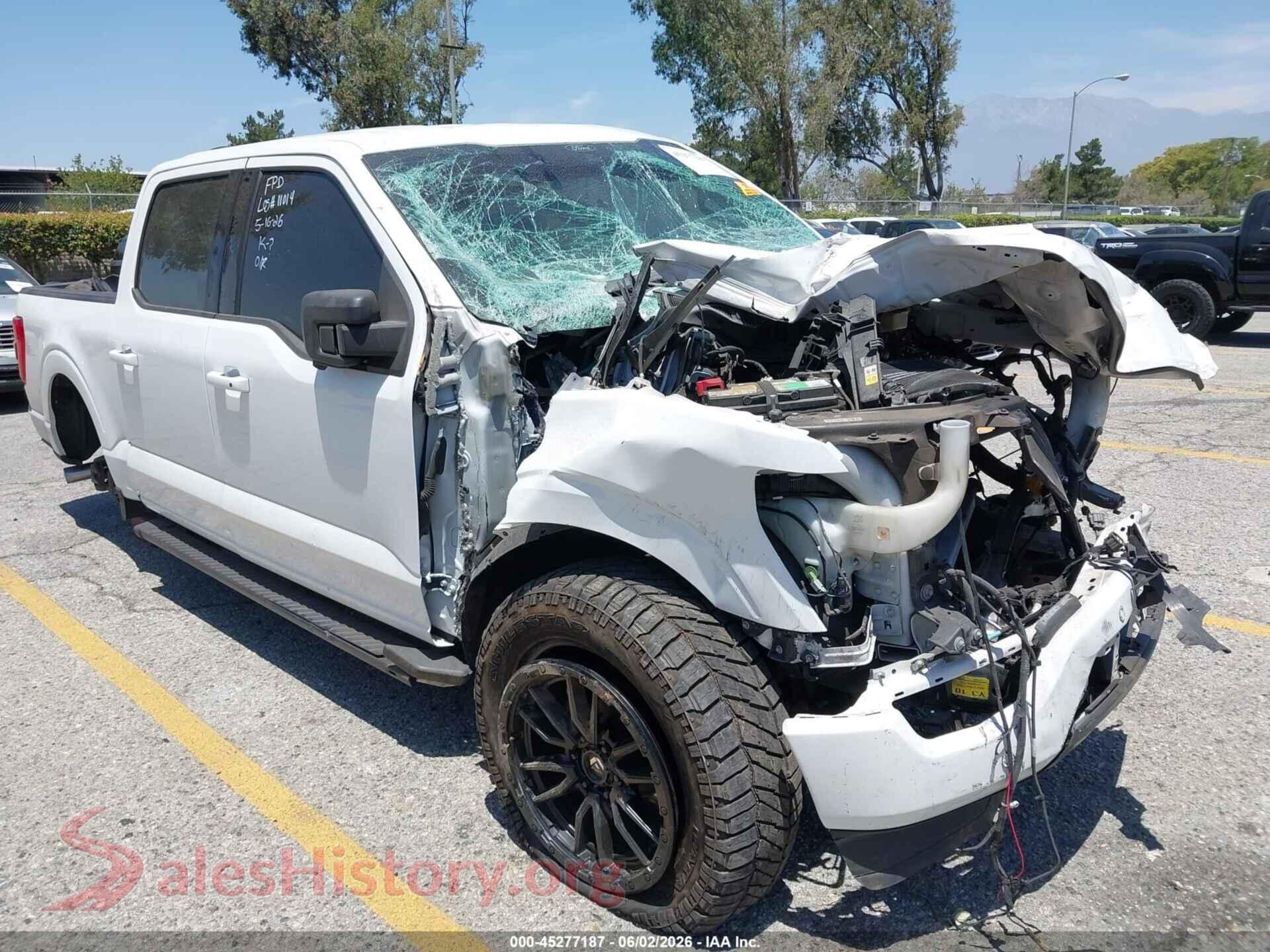 2021 FORD F-150 VIN 1FTEW1CP2MFA52705, damage close-up