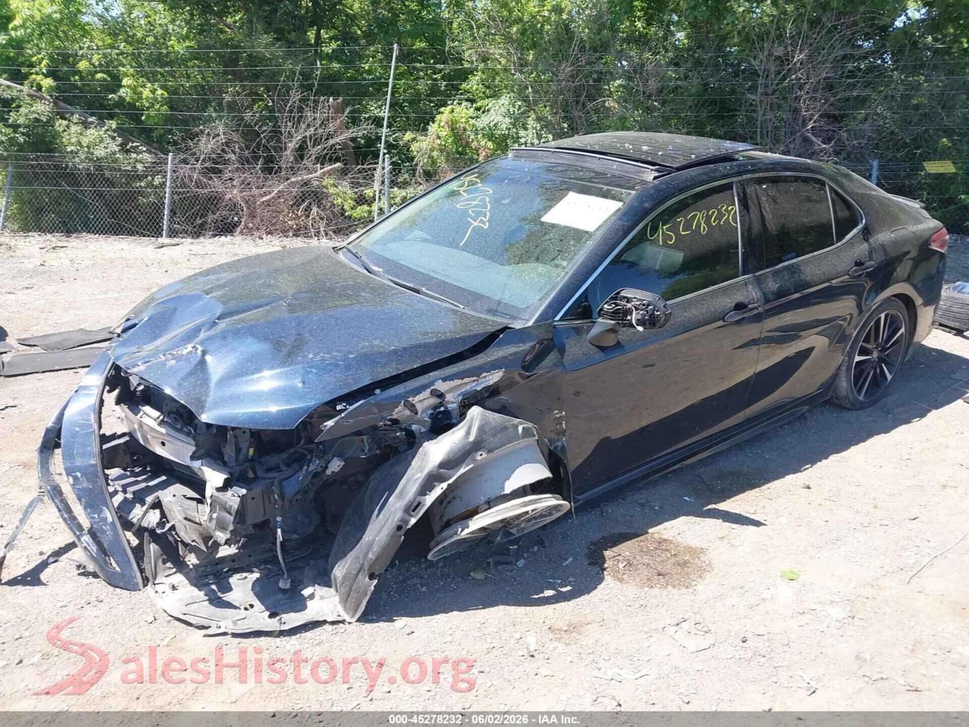 2020 TOYOTA CAMRY VIN 4T1K61AK3LU936958, front view