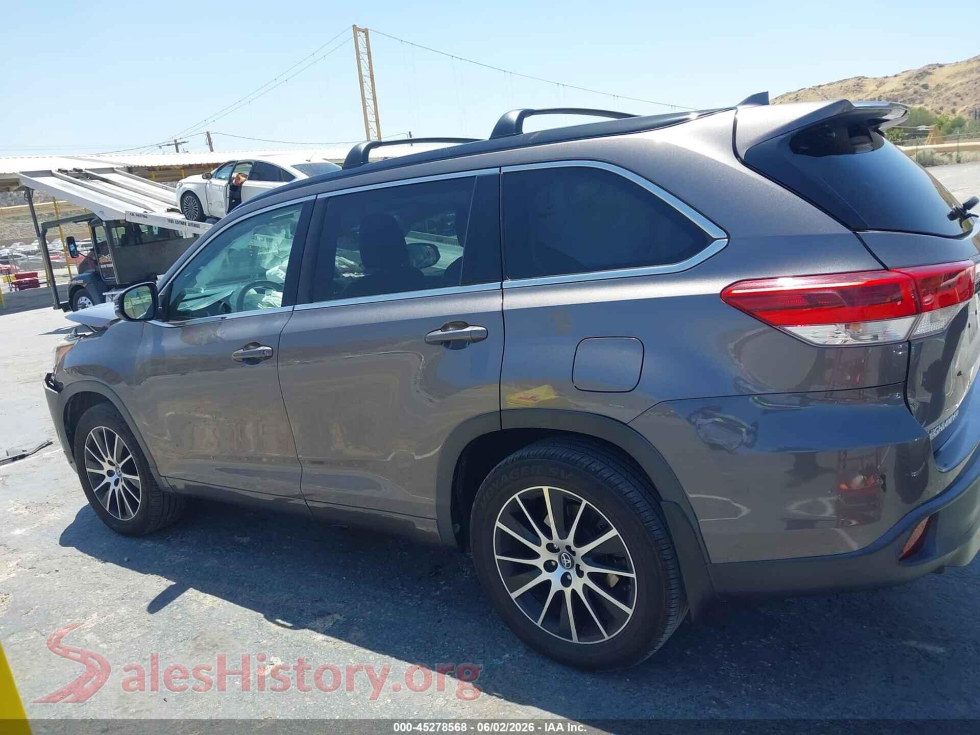 2018 TOYOTA HIGHLANDER VIN 5TDJZRFH5JS550157, auction photo 14