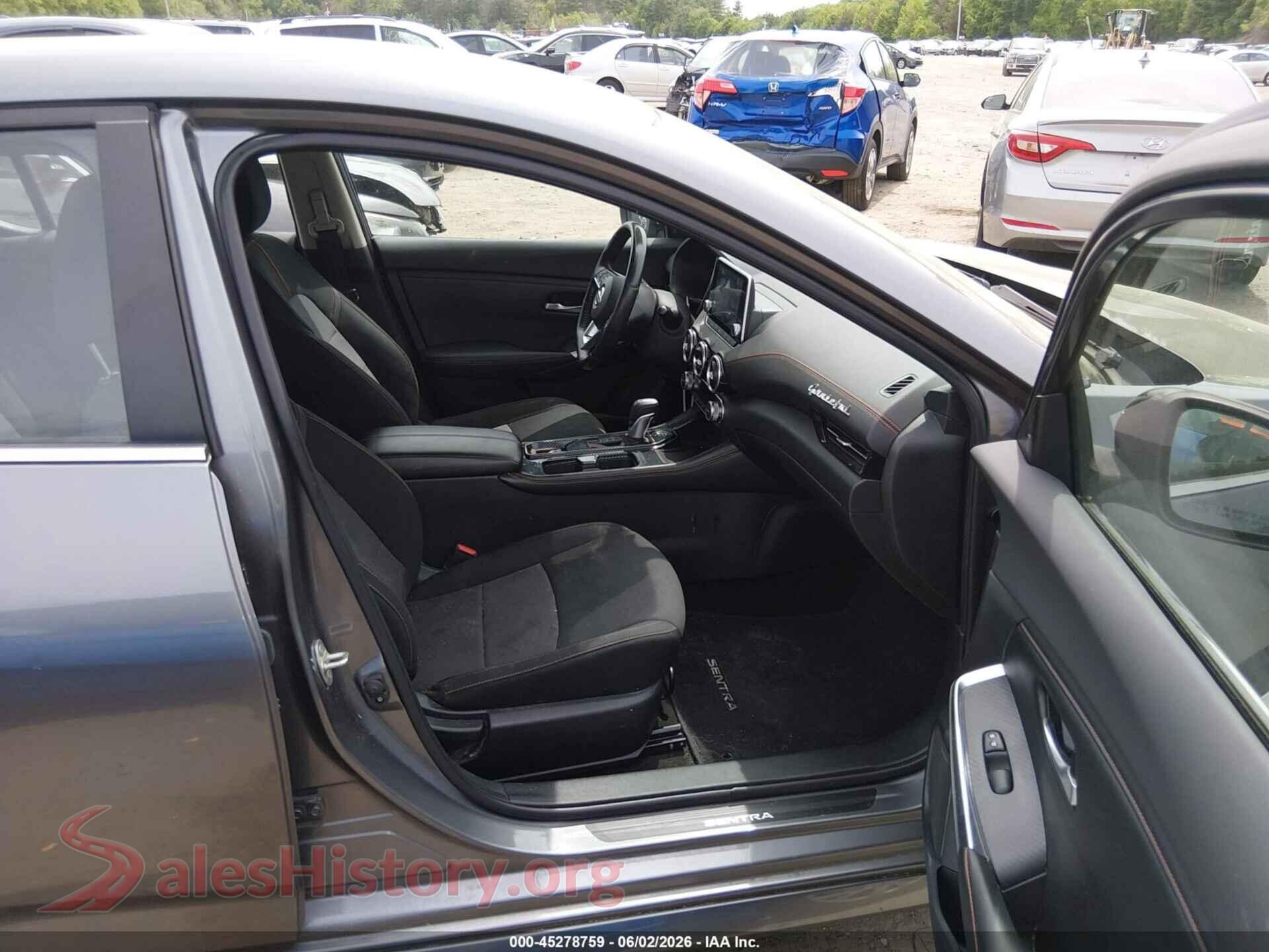 2022 NISSAN SENTRA VIN 3N1AB8DV8NY213622, rear view